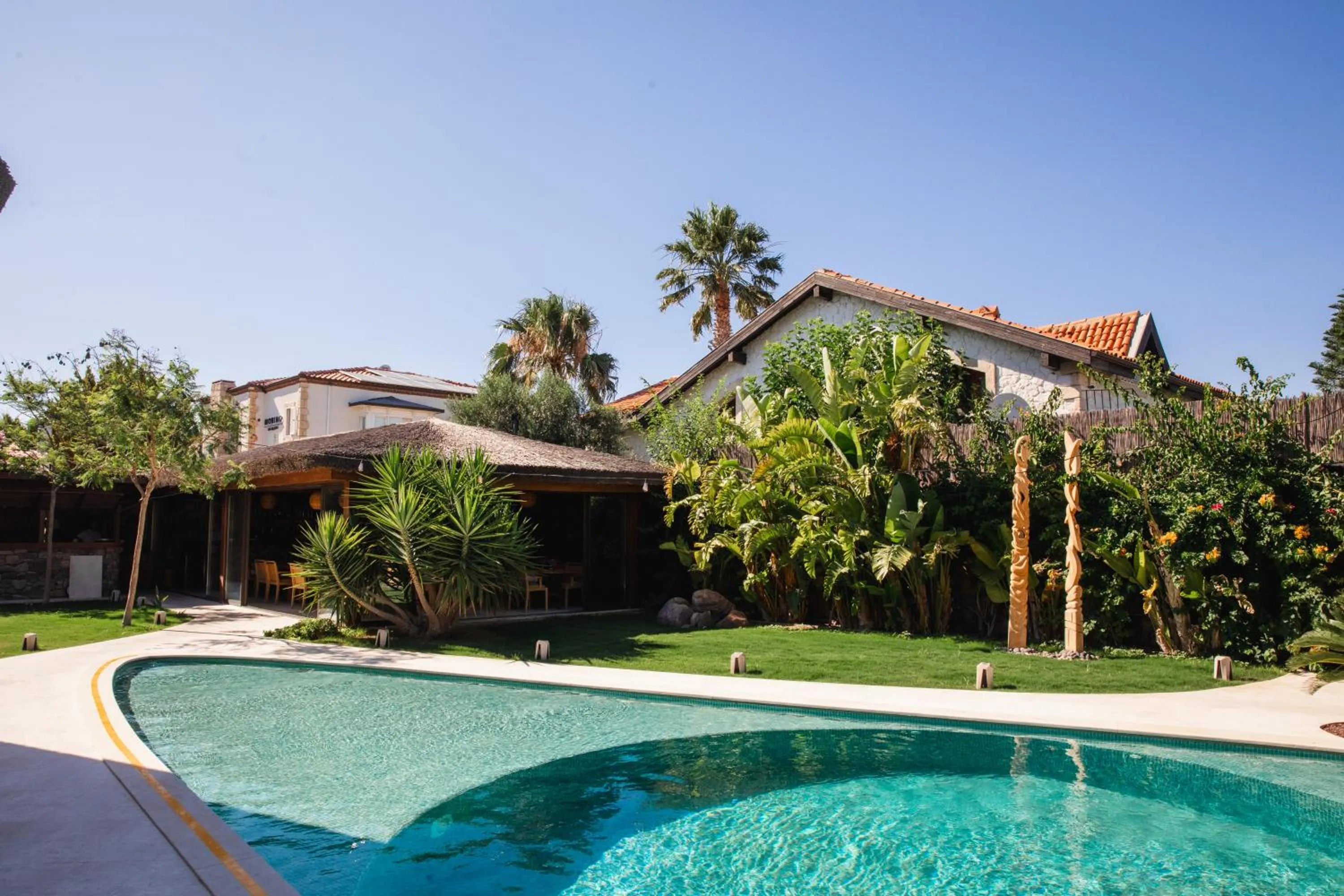 Garden view in Pachamama Alaçatı