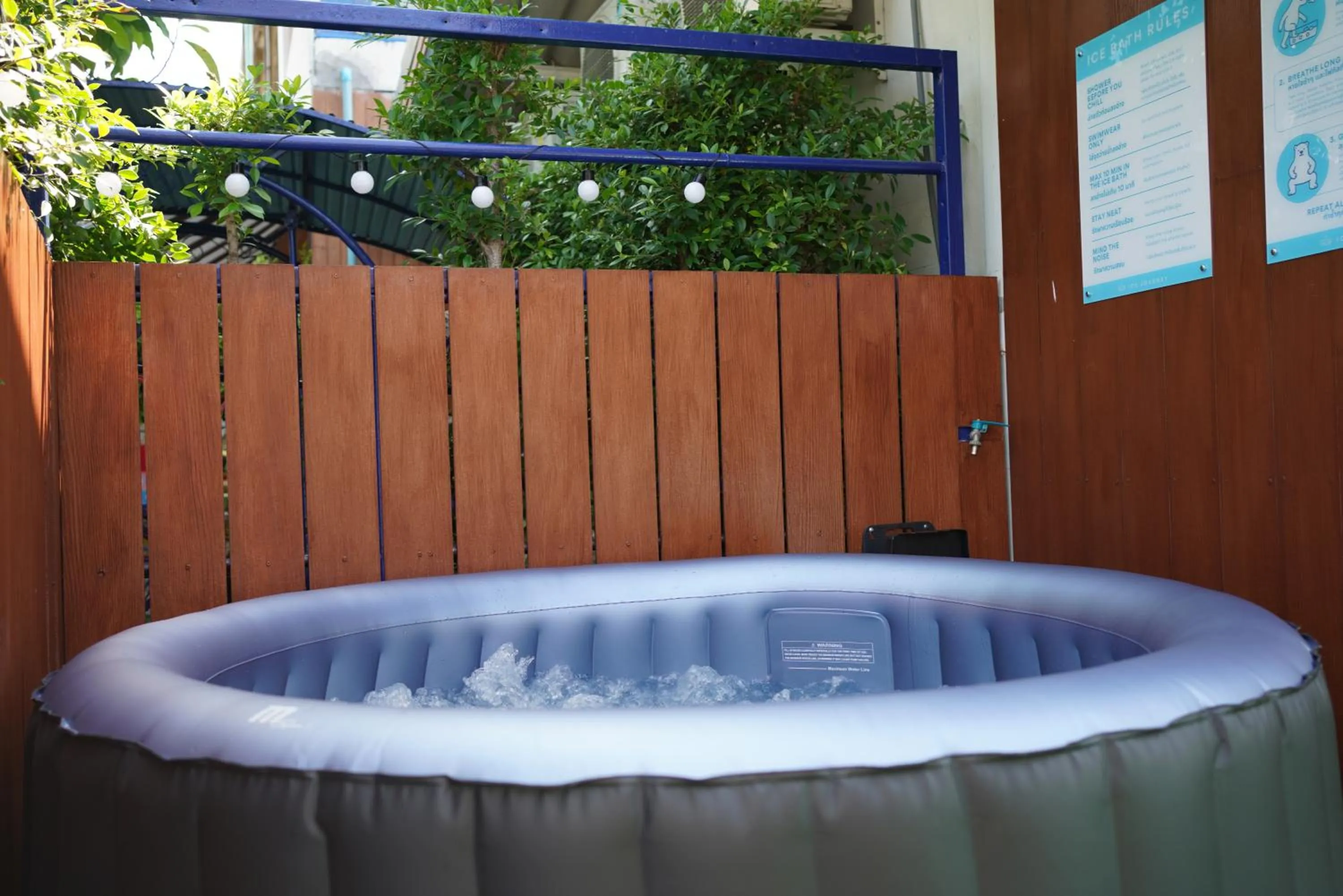 Spa and wellness centre/facilities in Napa Hostel Samrong Station