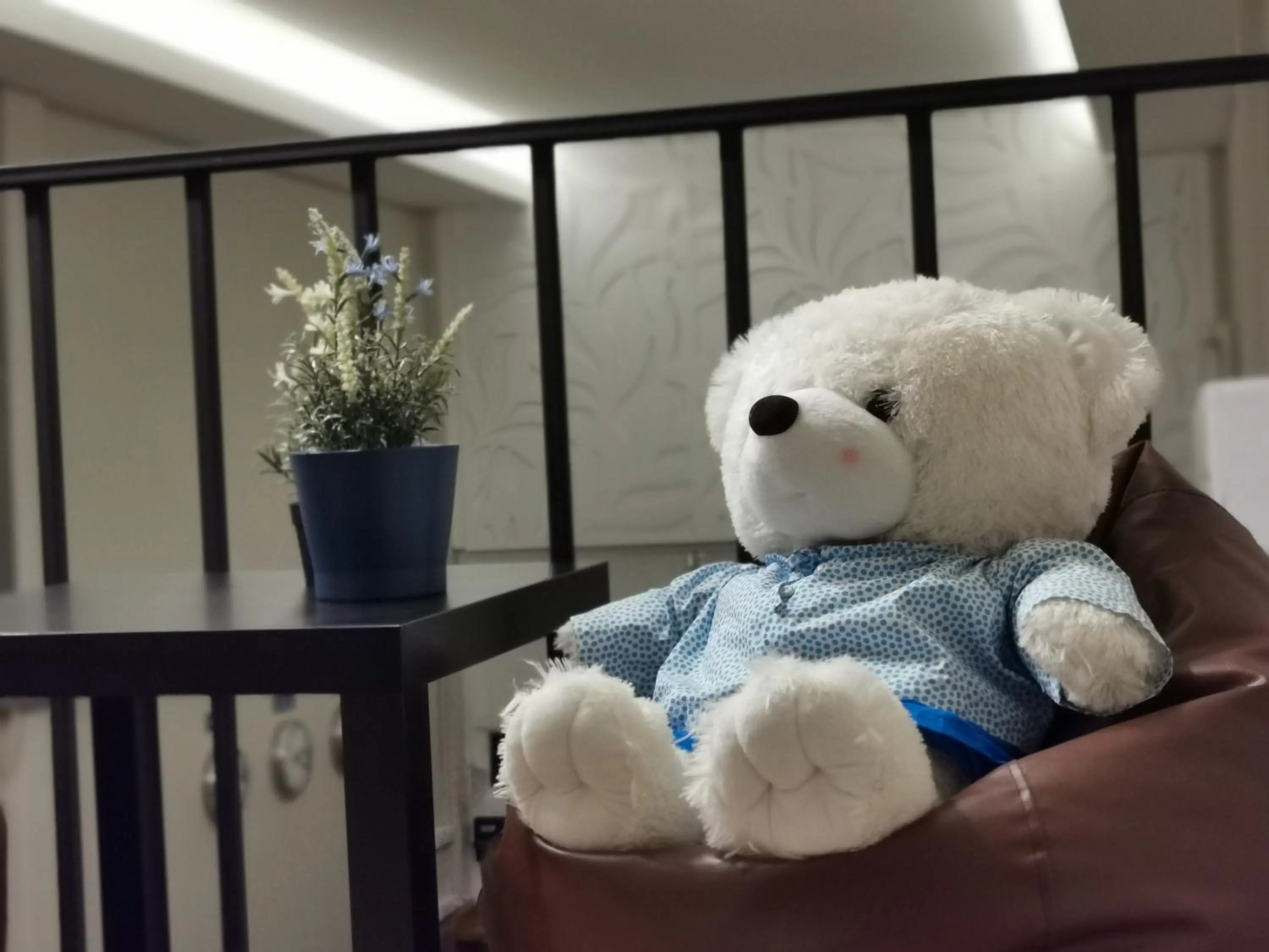 Decorative detail in Napa Hostel Samrong Station