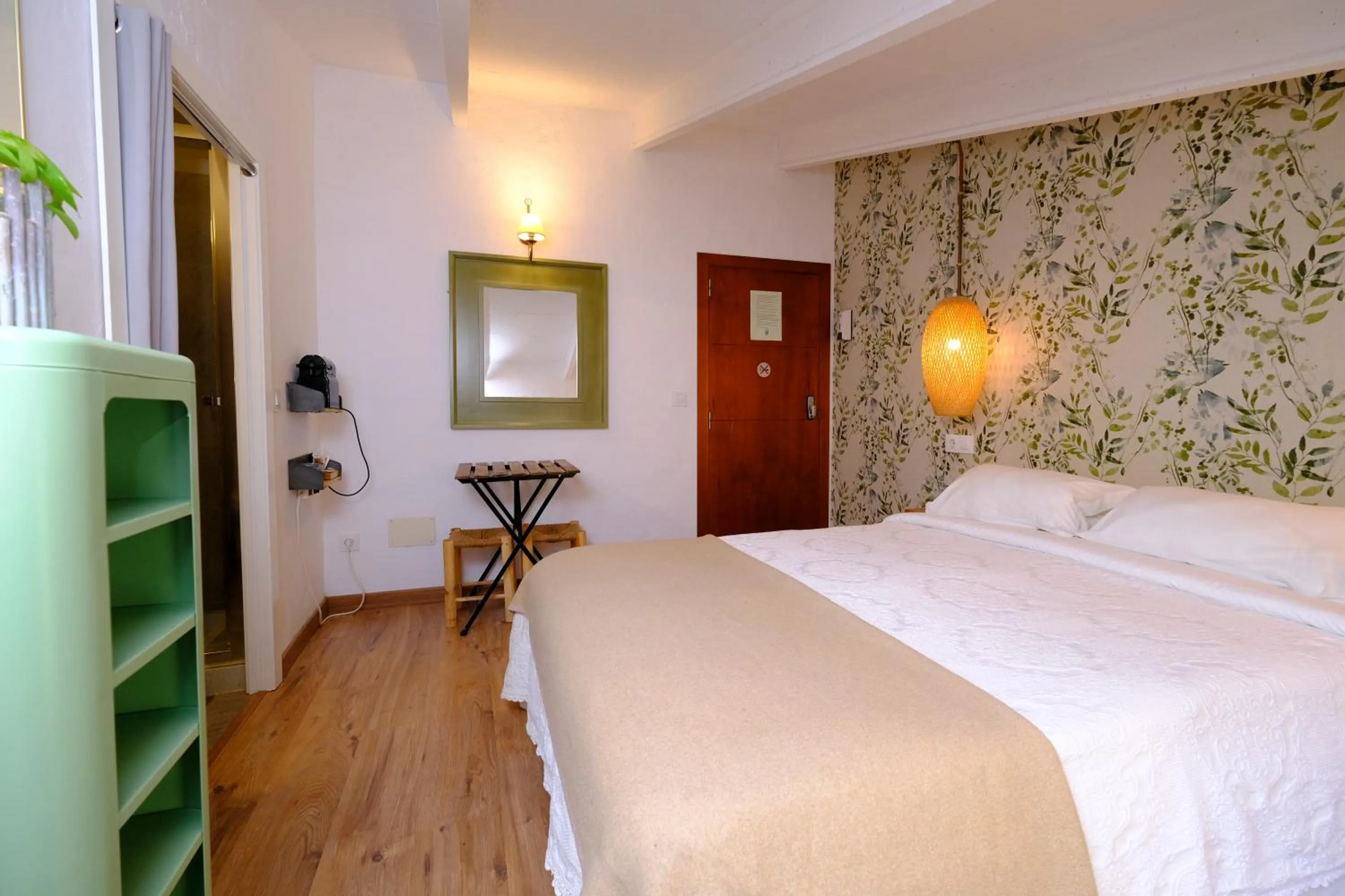 Bed in Casa Caimari Guest House, for mountain lovers!