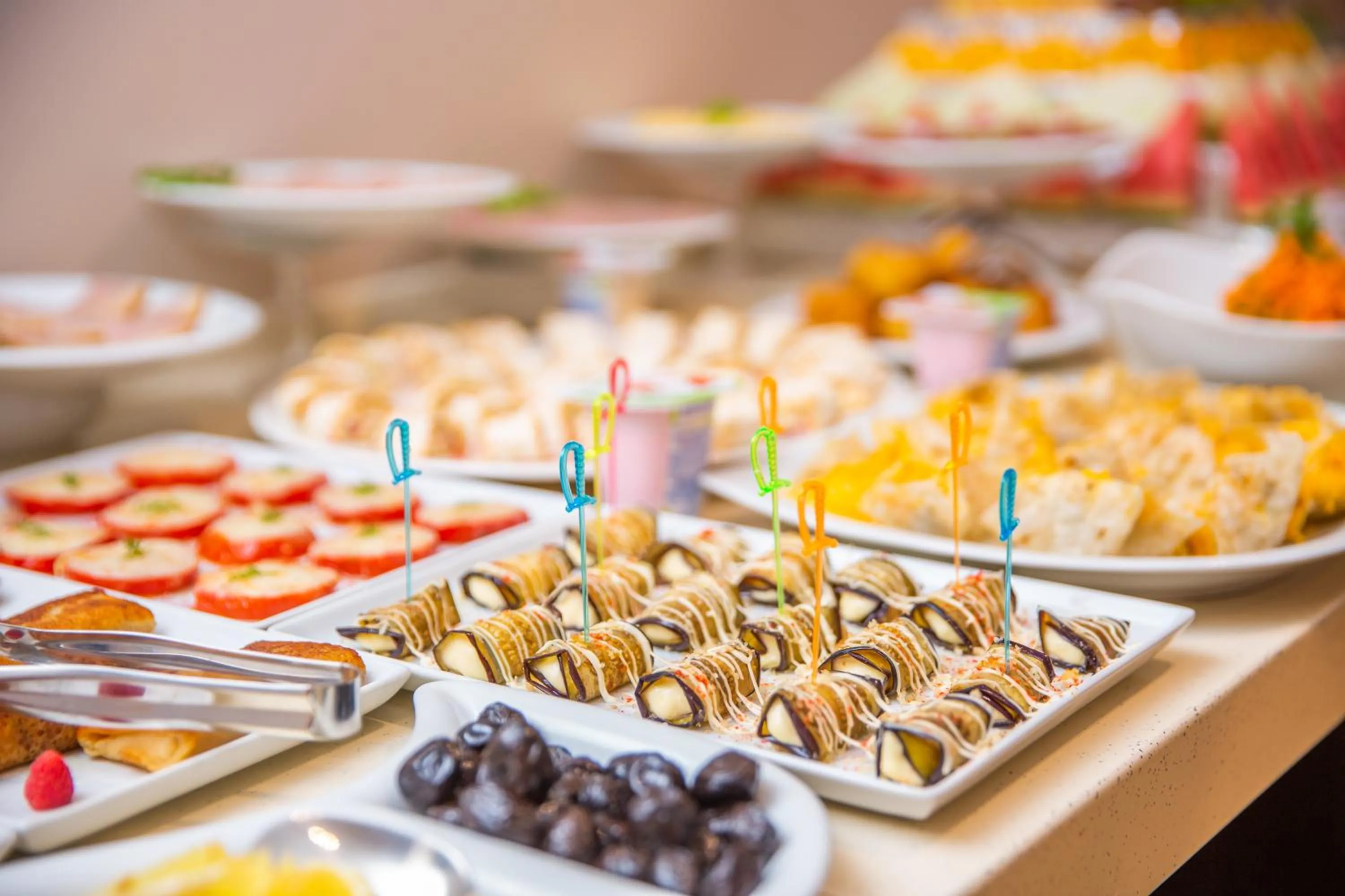 Restaurant/places to eat in City Park Hotel