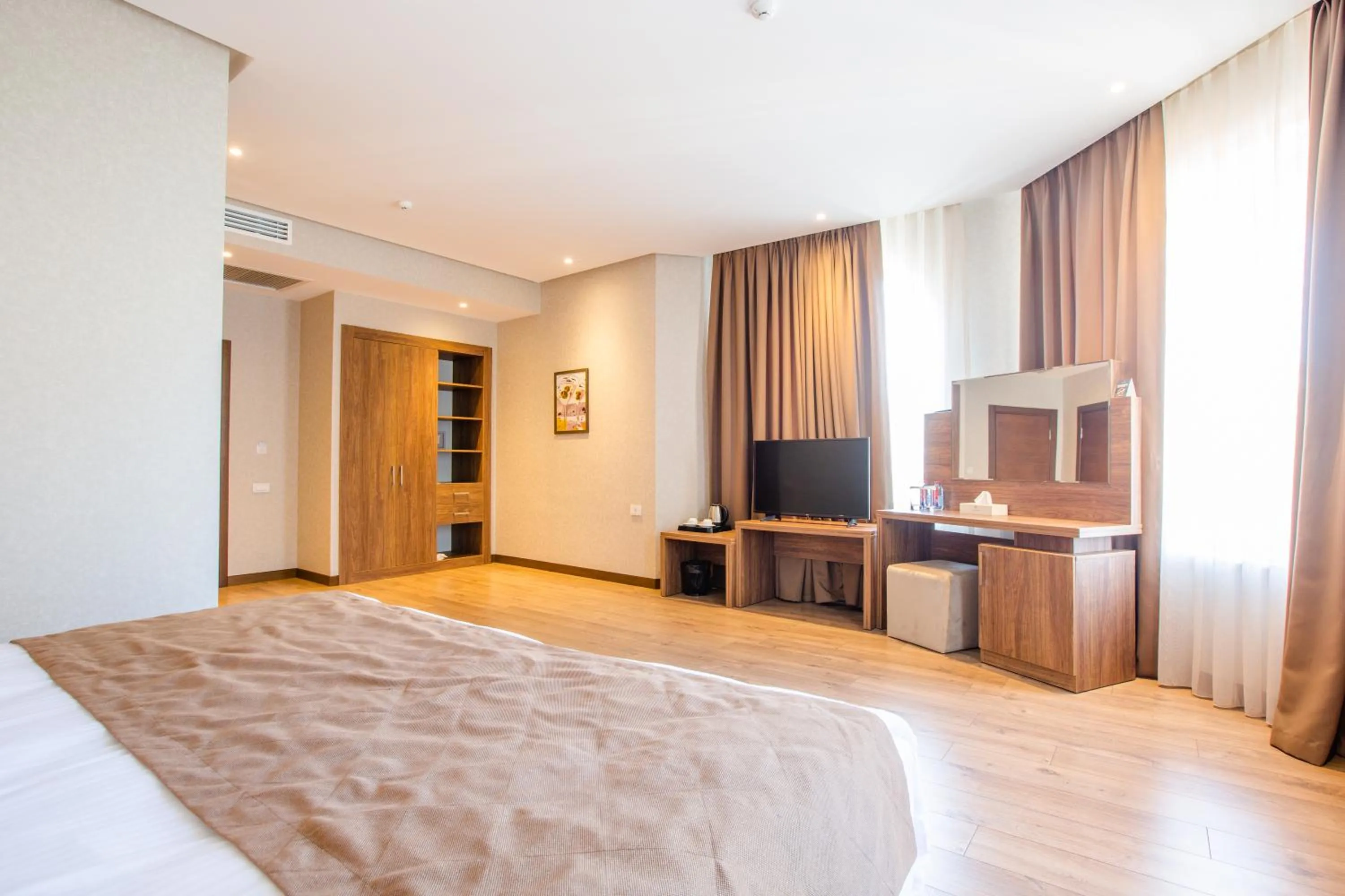 Bed in City Park Hotel