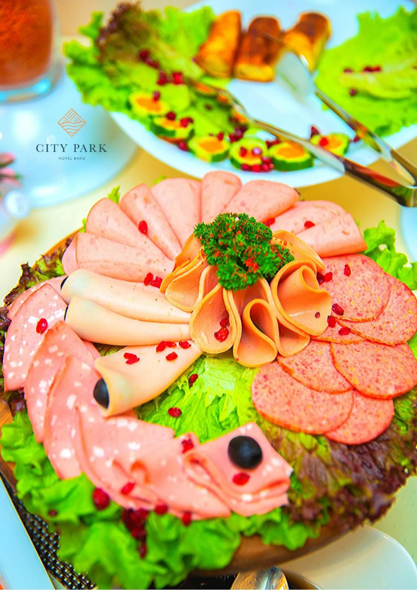 Restaurant/places to eat in City Park Hotel