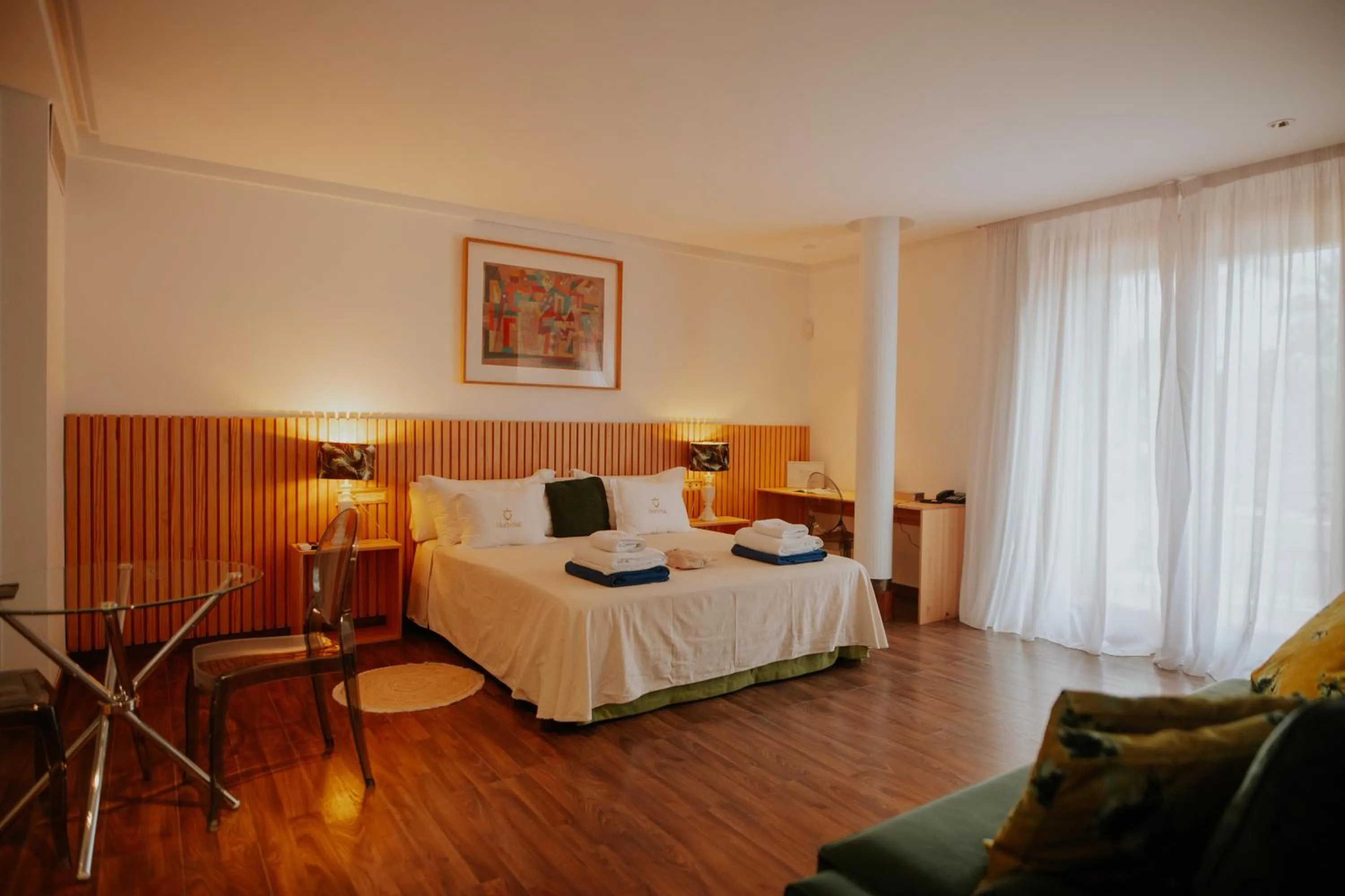 Photo of the whole room, Bed in Hotel Boutique Hort de Nal