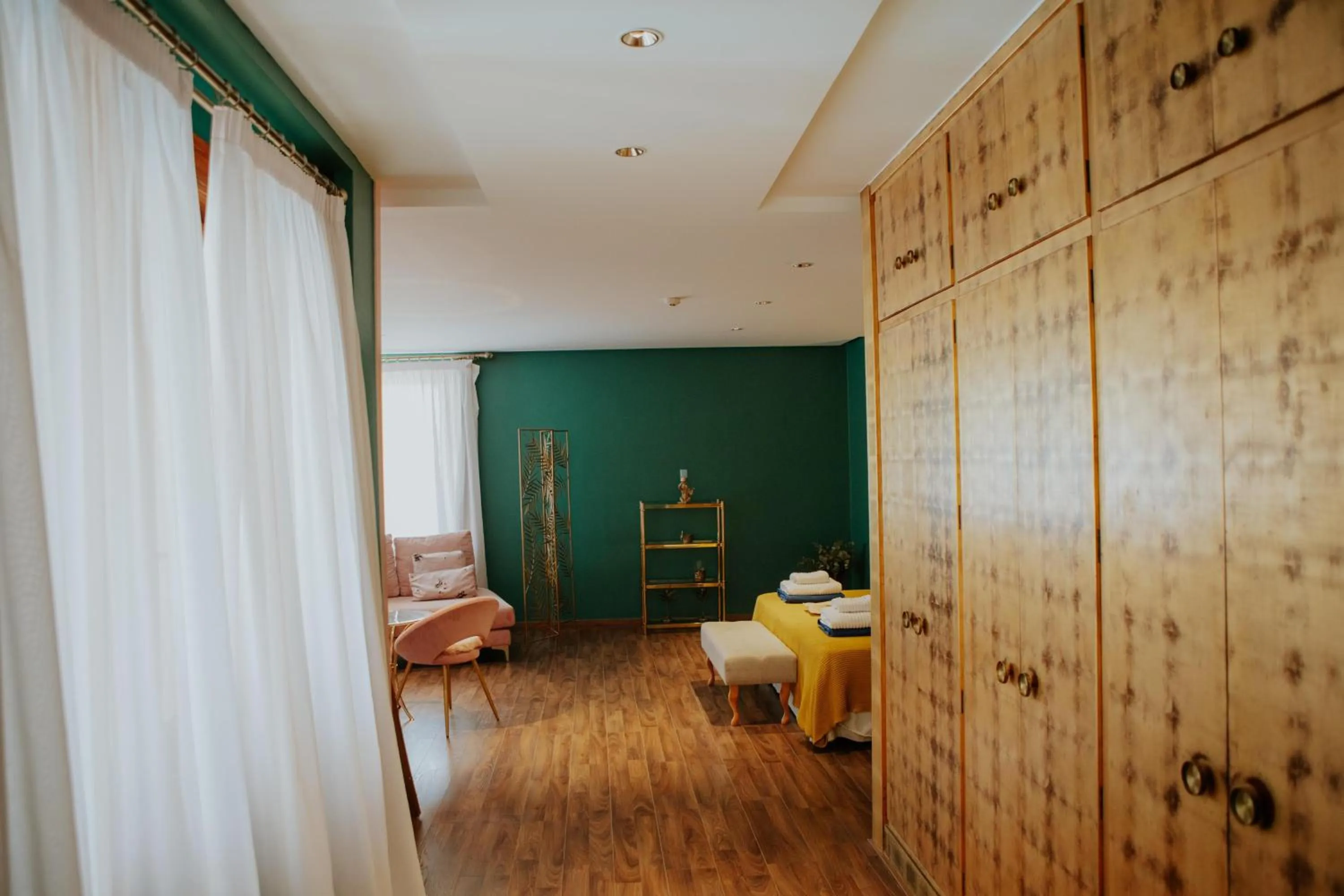 Photo of the whole room in Hotel Boutique Hort de Nal