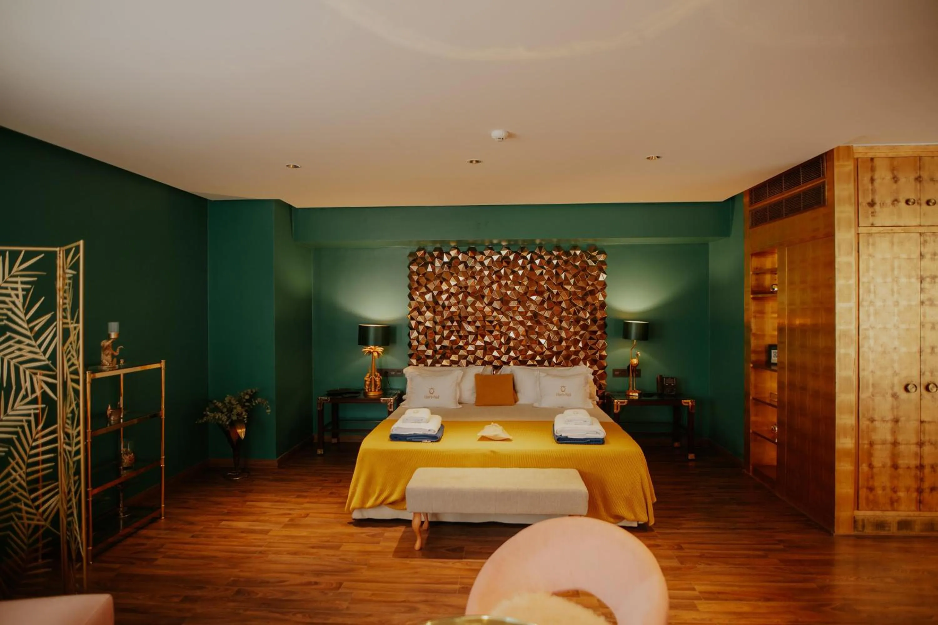 Photo of the whole room, Bed in Hotel Boutique Hort de Nal