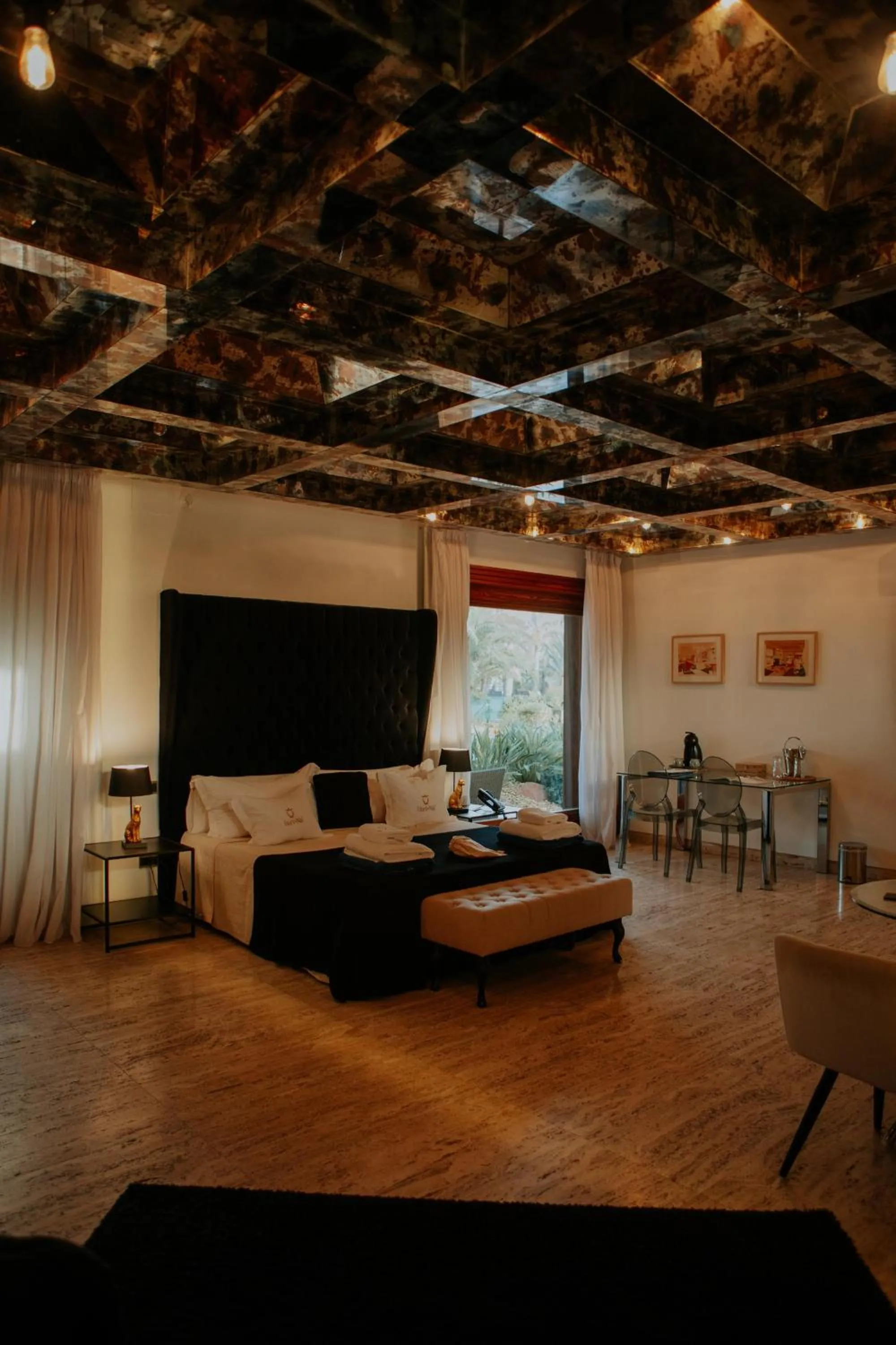 Photo of the whole room, Bed in Hotel Boutique Hort de Nal