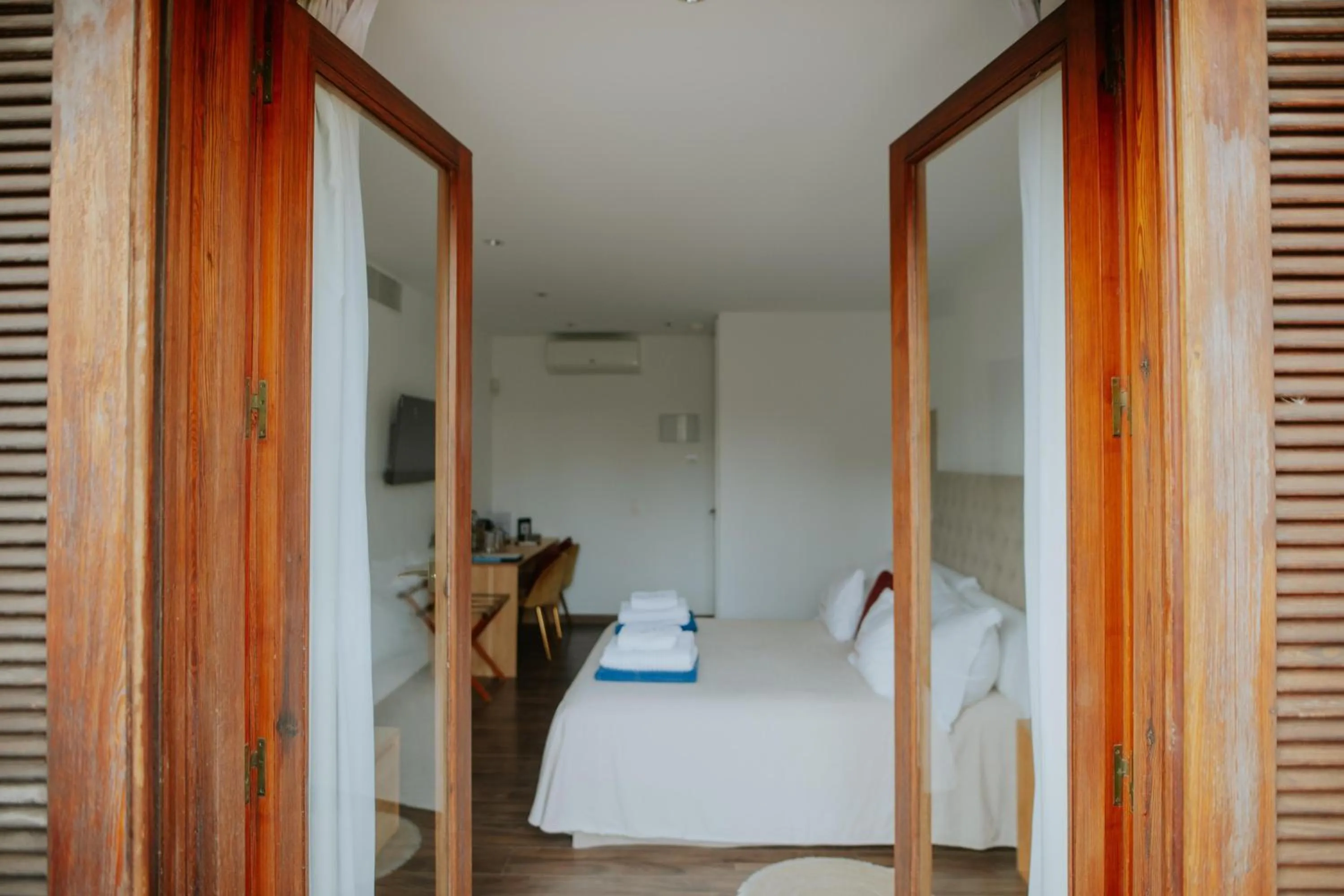 Photo of the whole room, Bed in Hotel Boutique Hort de Nal