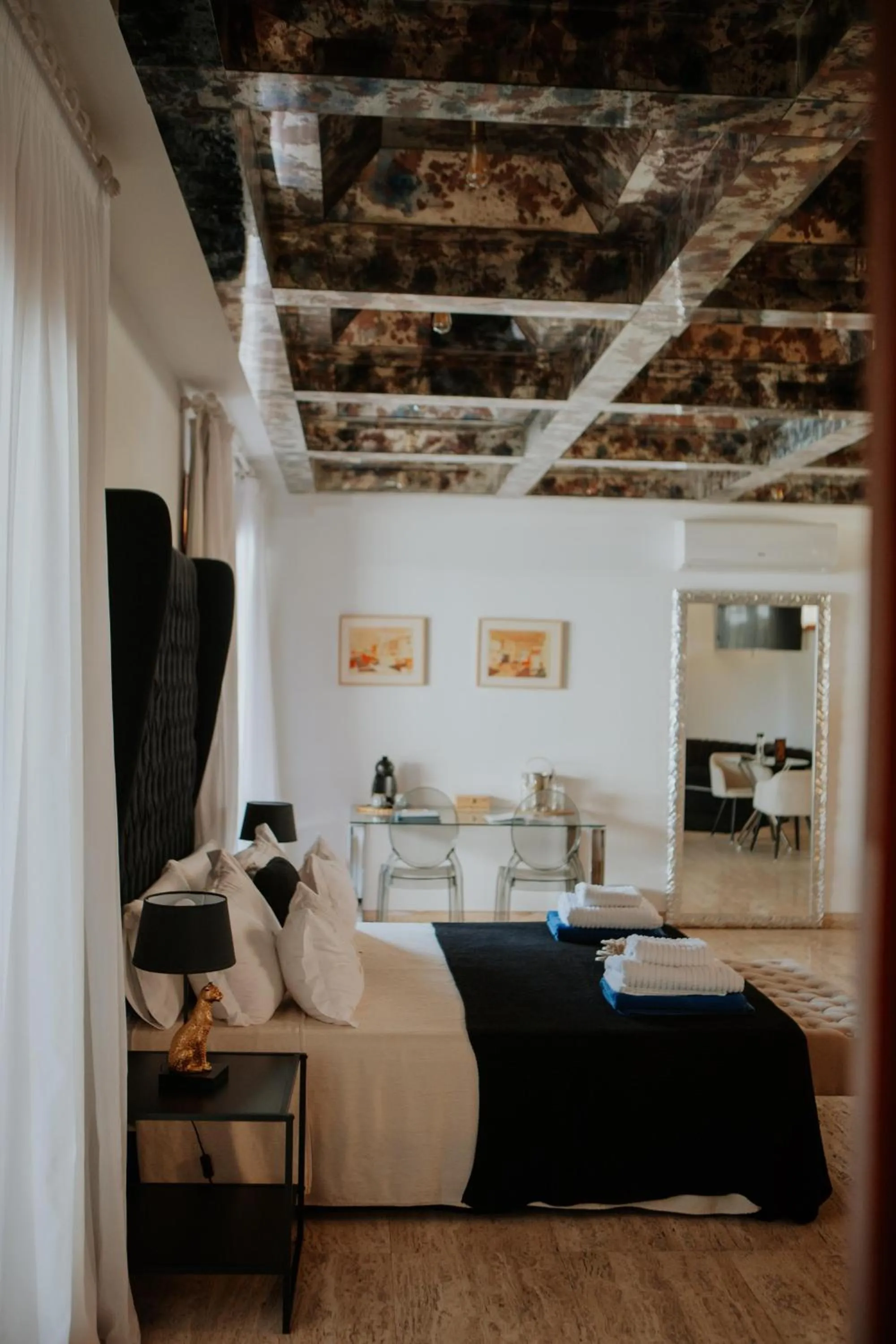 Photo of the whole room, Bed in Hotel Boutique Hort de Nal