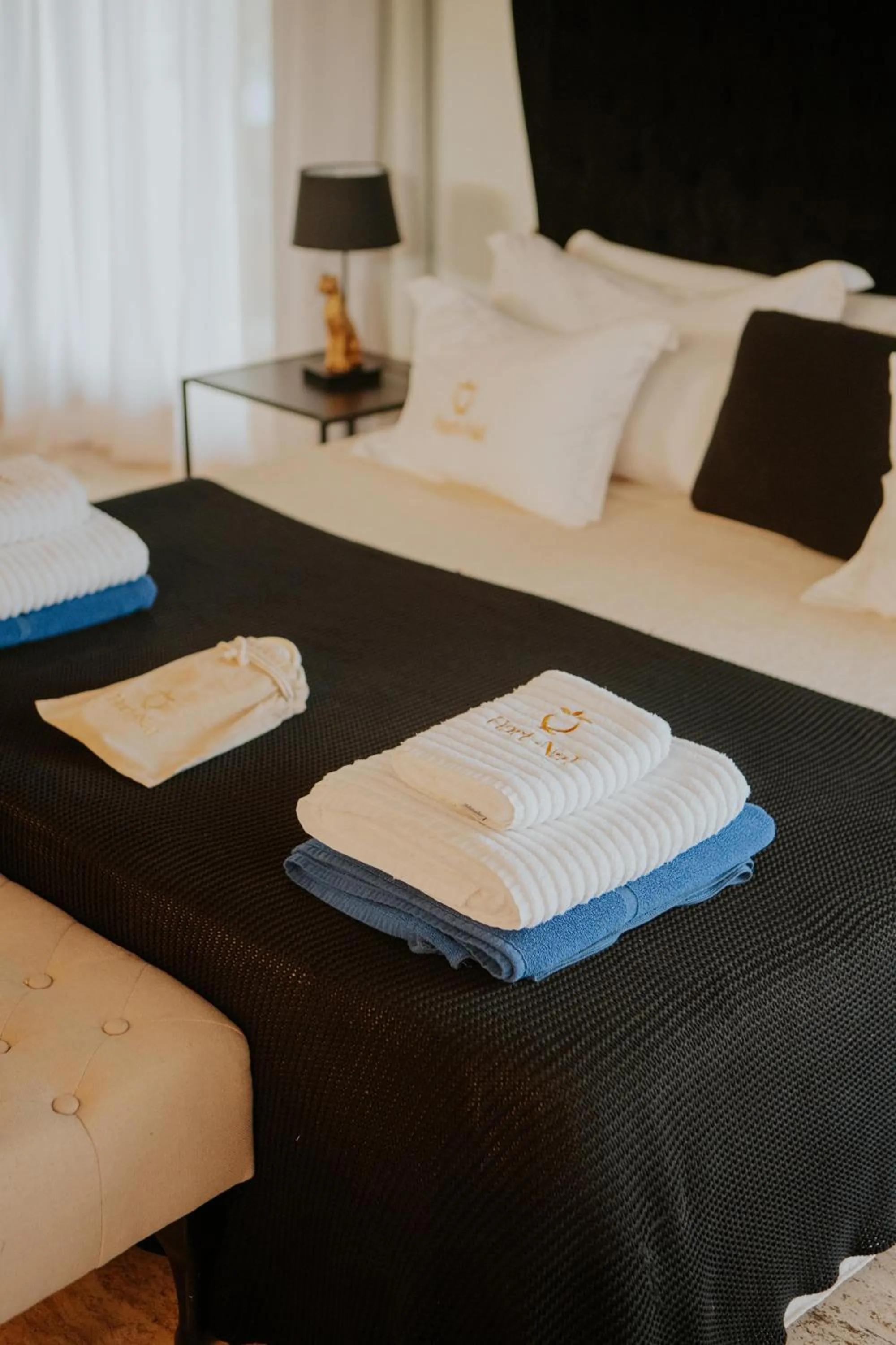 Photo of the whole room, Bed in Hotel Boutique Hort de Nal