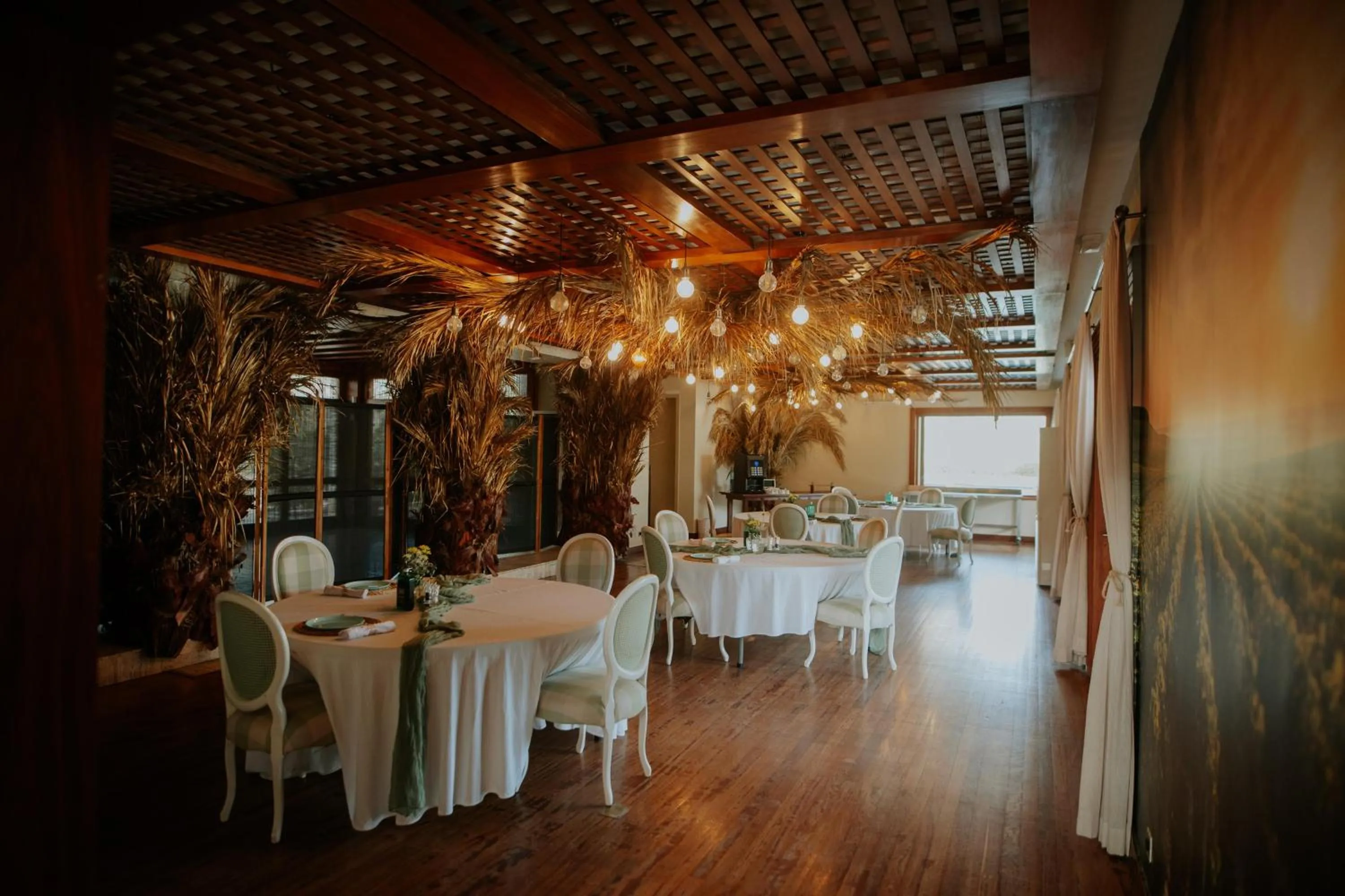 Restaurant/places to eat in Hotel Boutique Hort de Nal