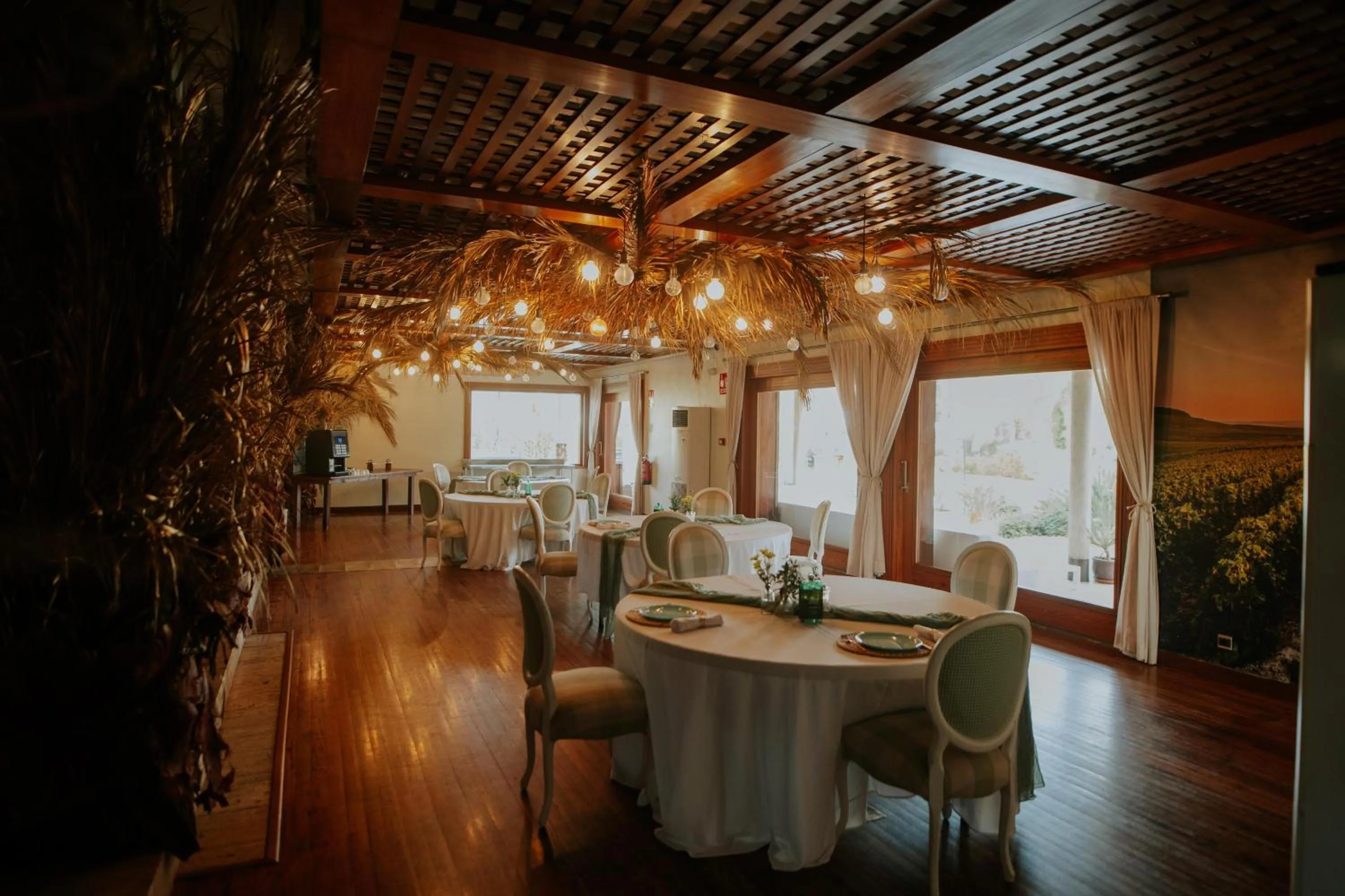 Lounge or bar in Hotel Boutique Hort de Nal