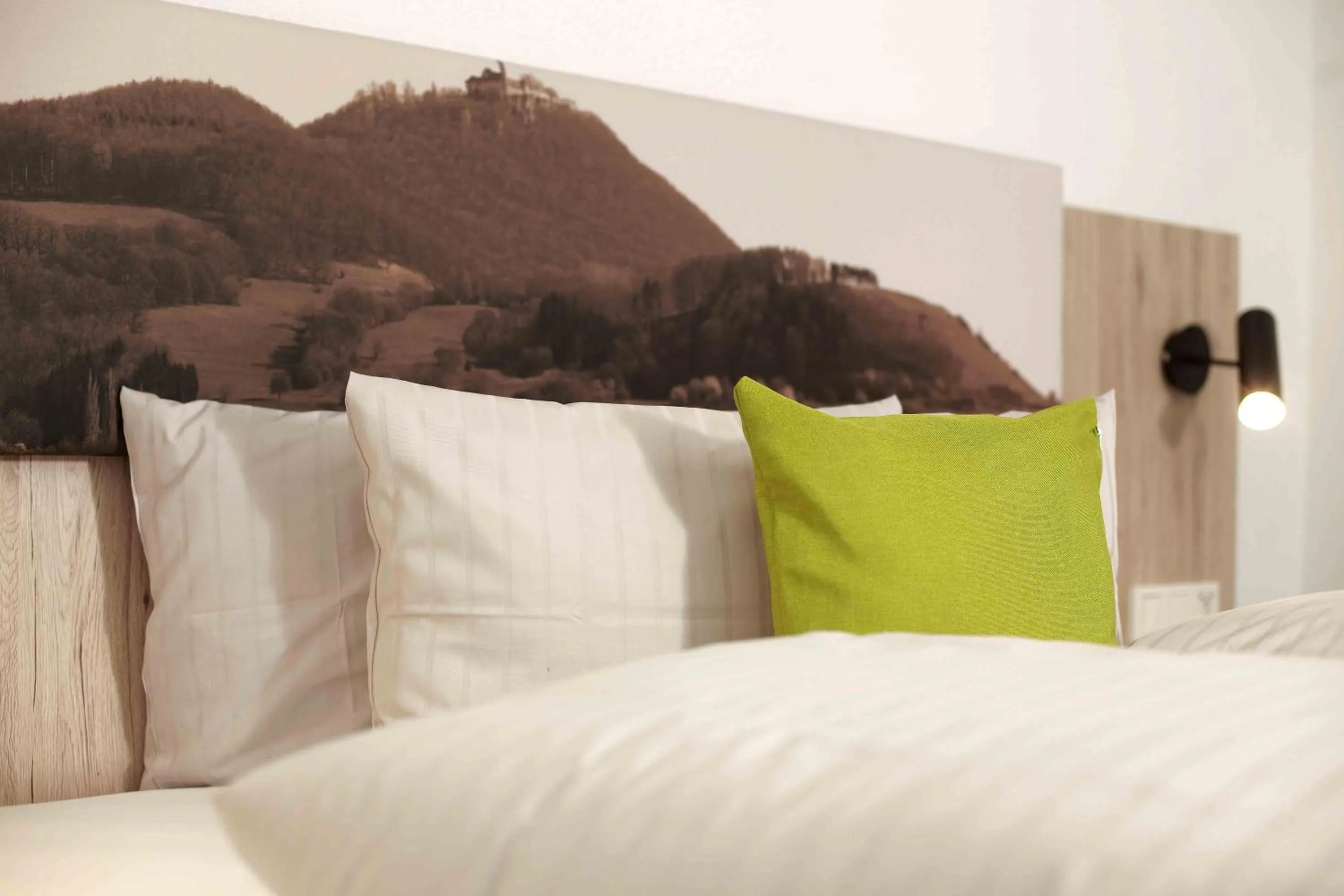 Bed in Hotel Landgasthof Linde