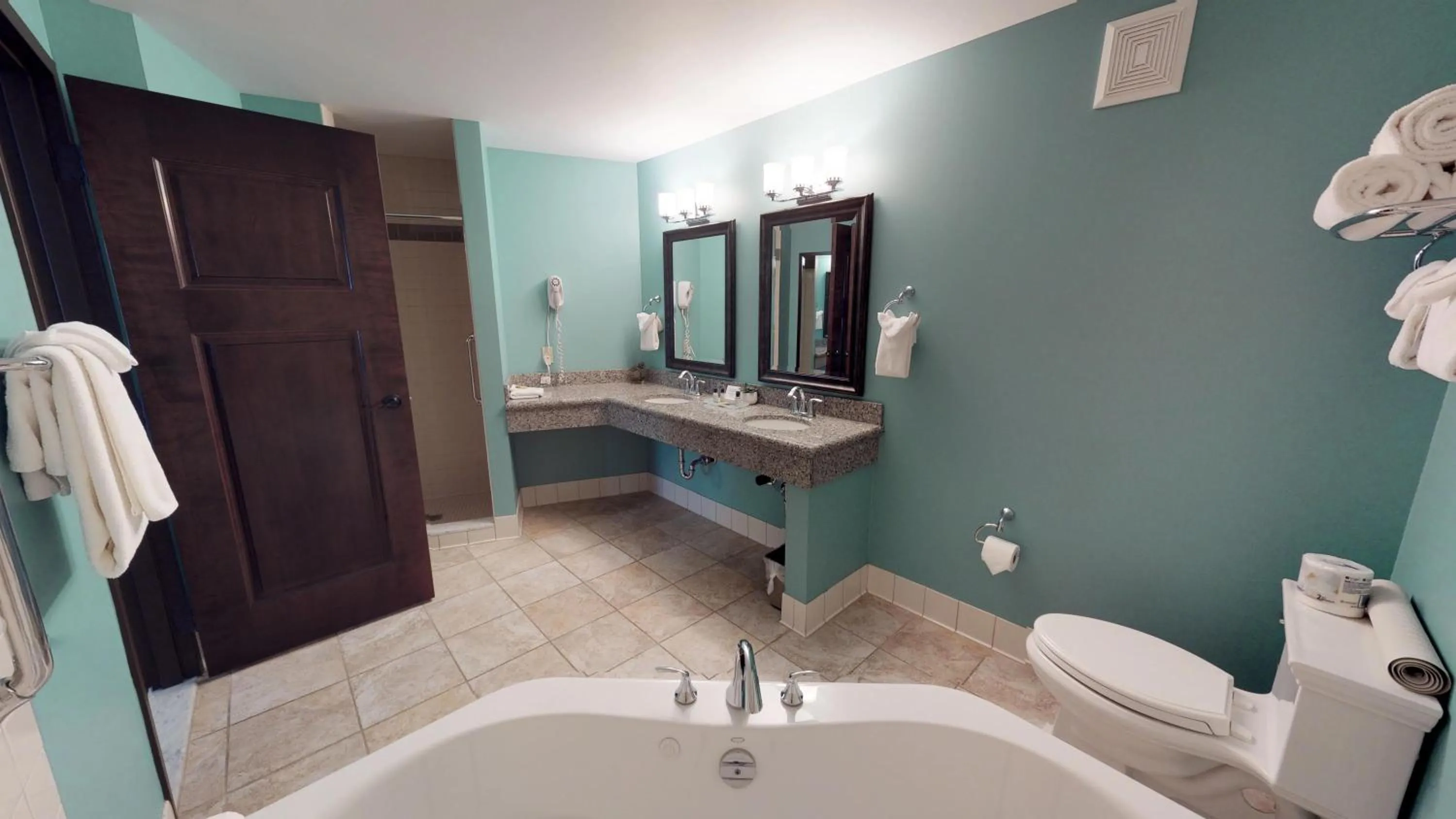 Bear Claw Casino & Hotel