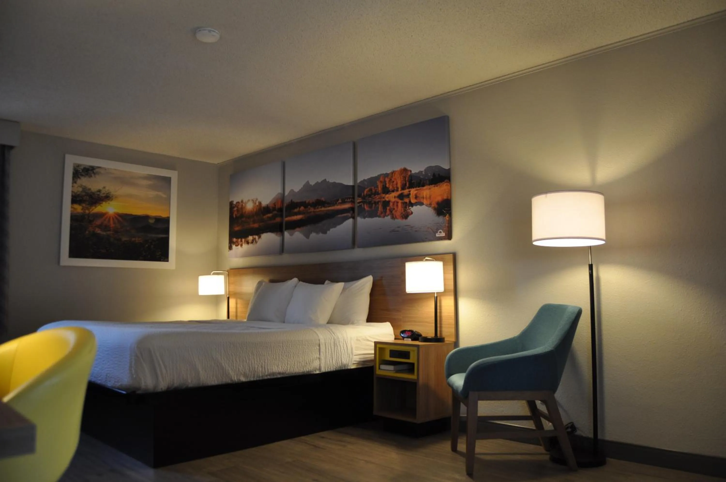 Bed in Days Inn by Wyndham Worland