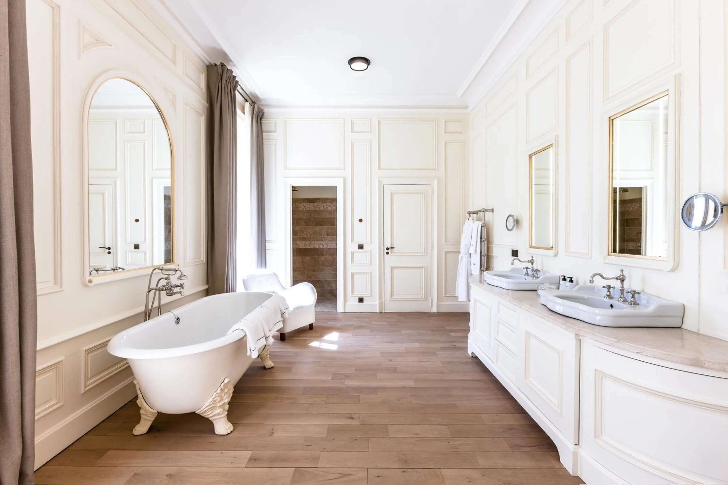 Bathroom in Domaine des Etangs, Auberge Collection
