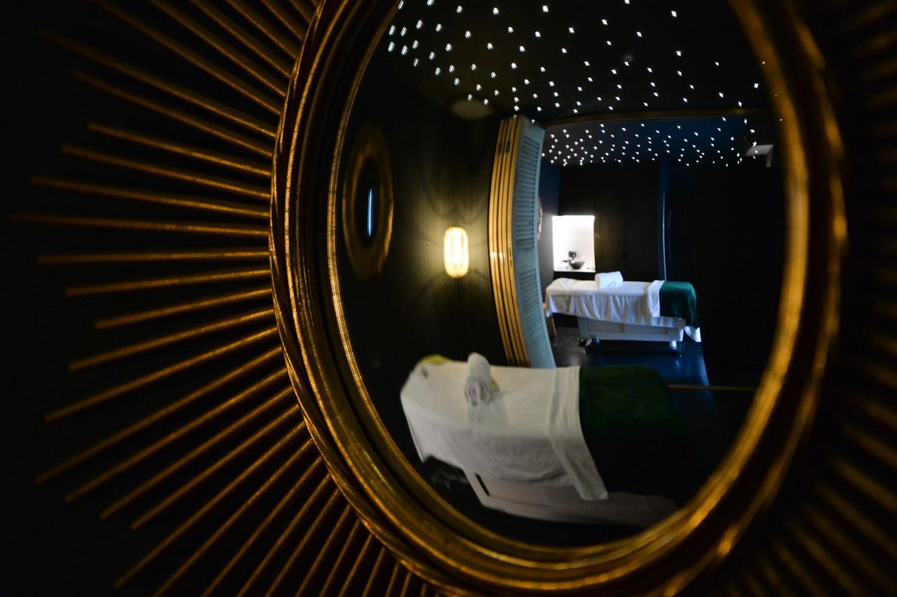 Massage in Les Jardins de Coppélia