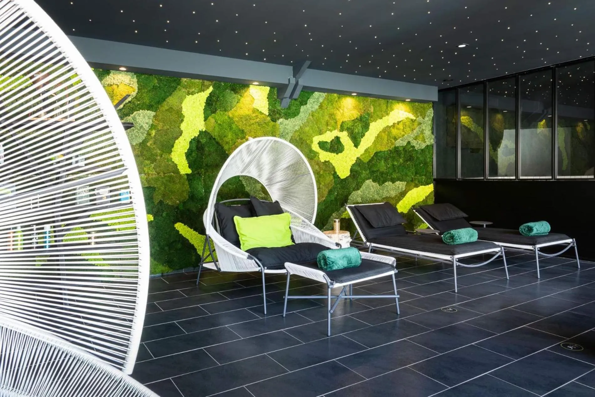 Spa and wellness centre/facilities in Les Jardins de Coppélia