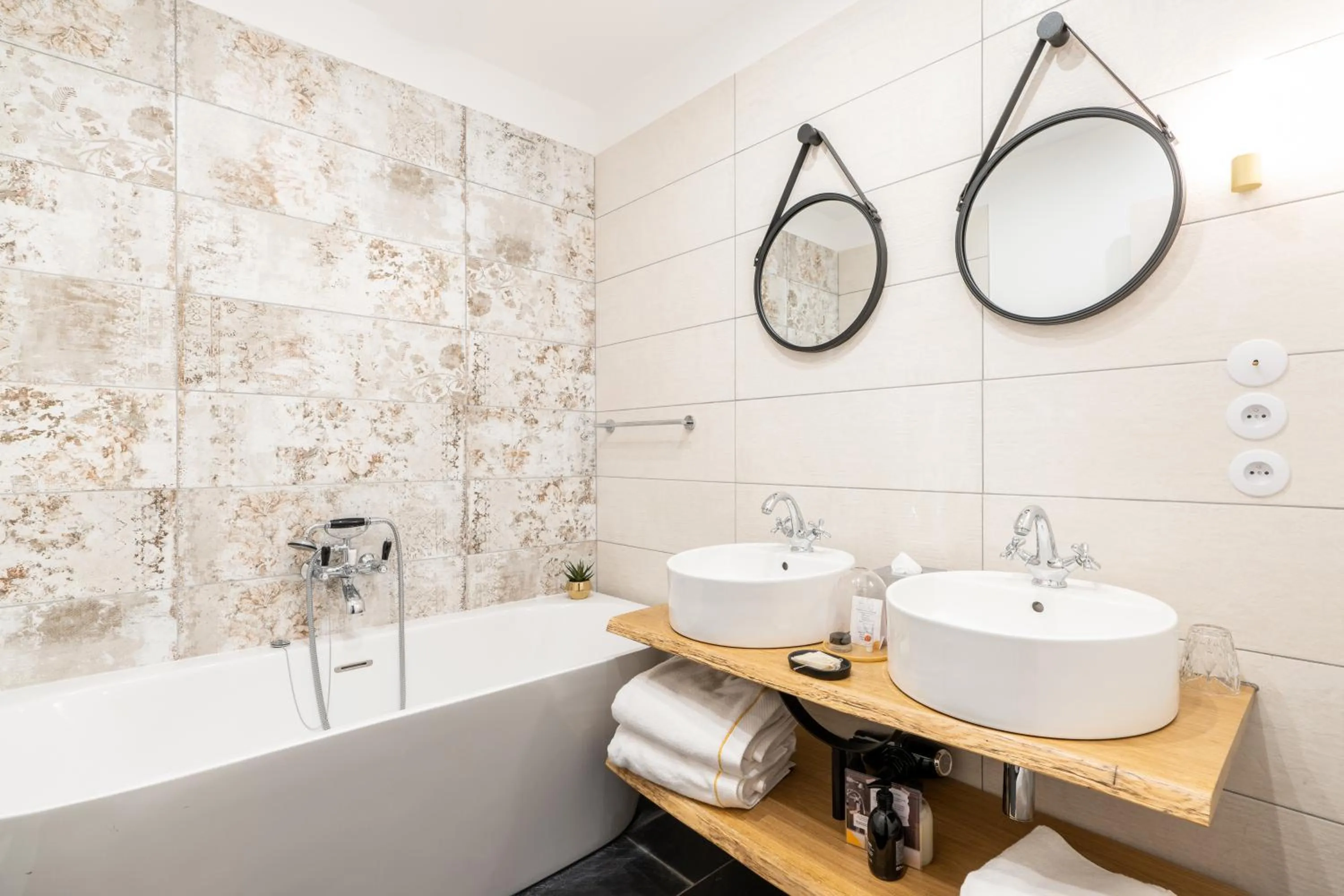 Bathroom in Les Jardins de Coppélia