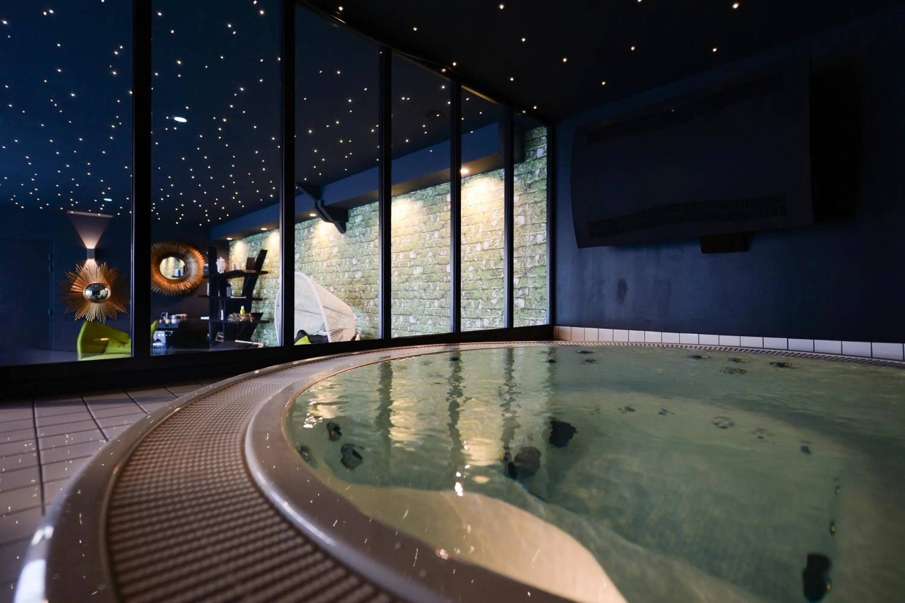 Spa and wellness centre/facilities in Les Jardins de Coppélia