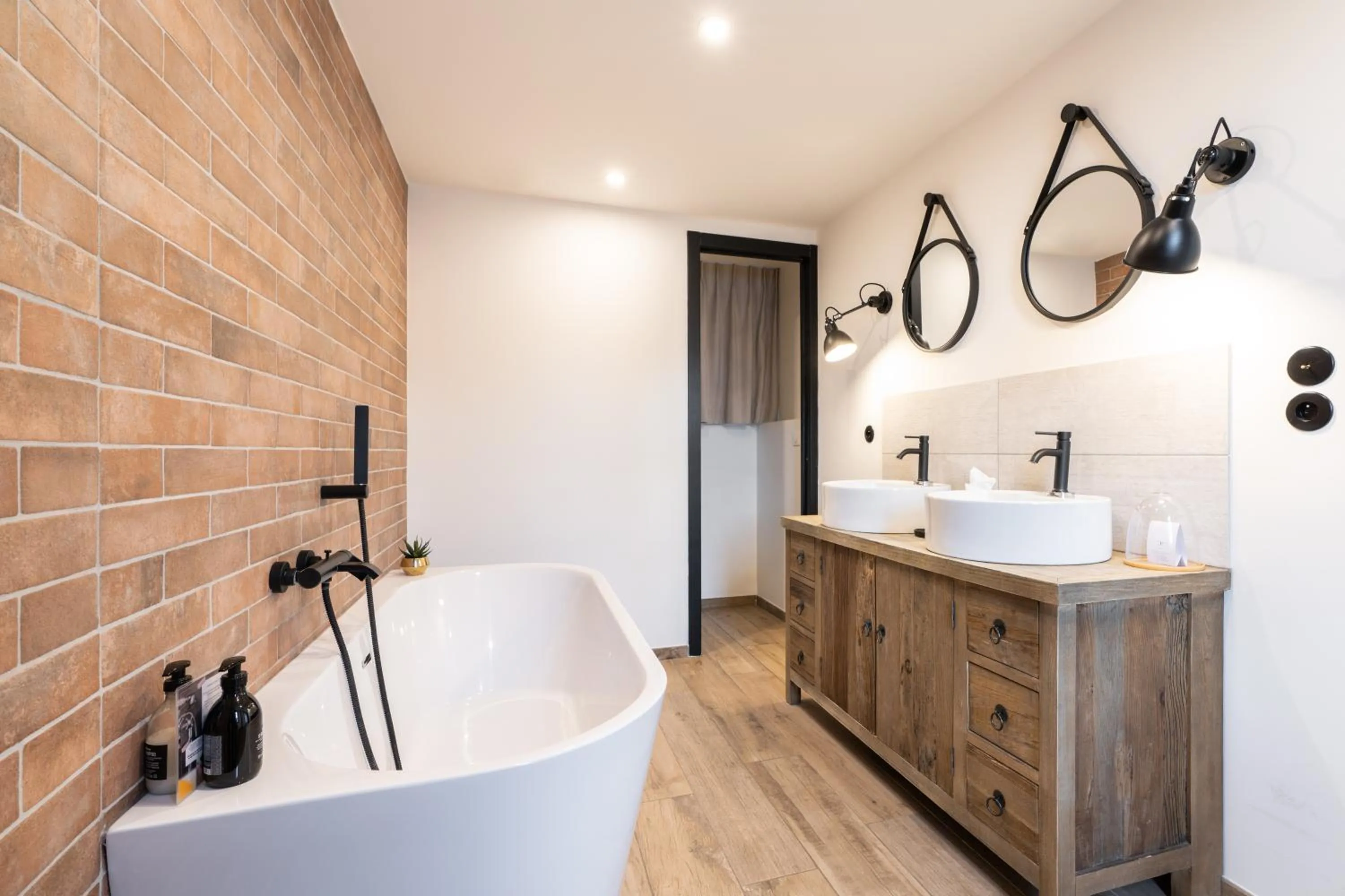 Bathroom in Les Jardins de Coppélia