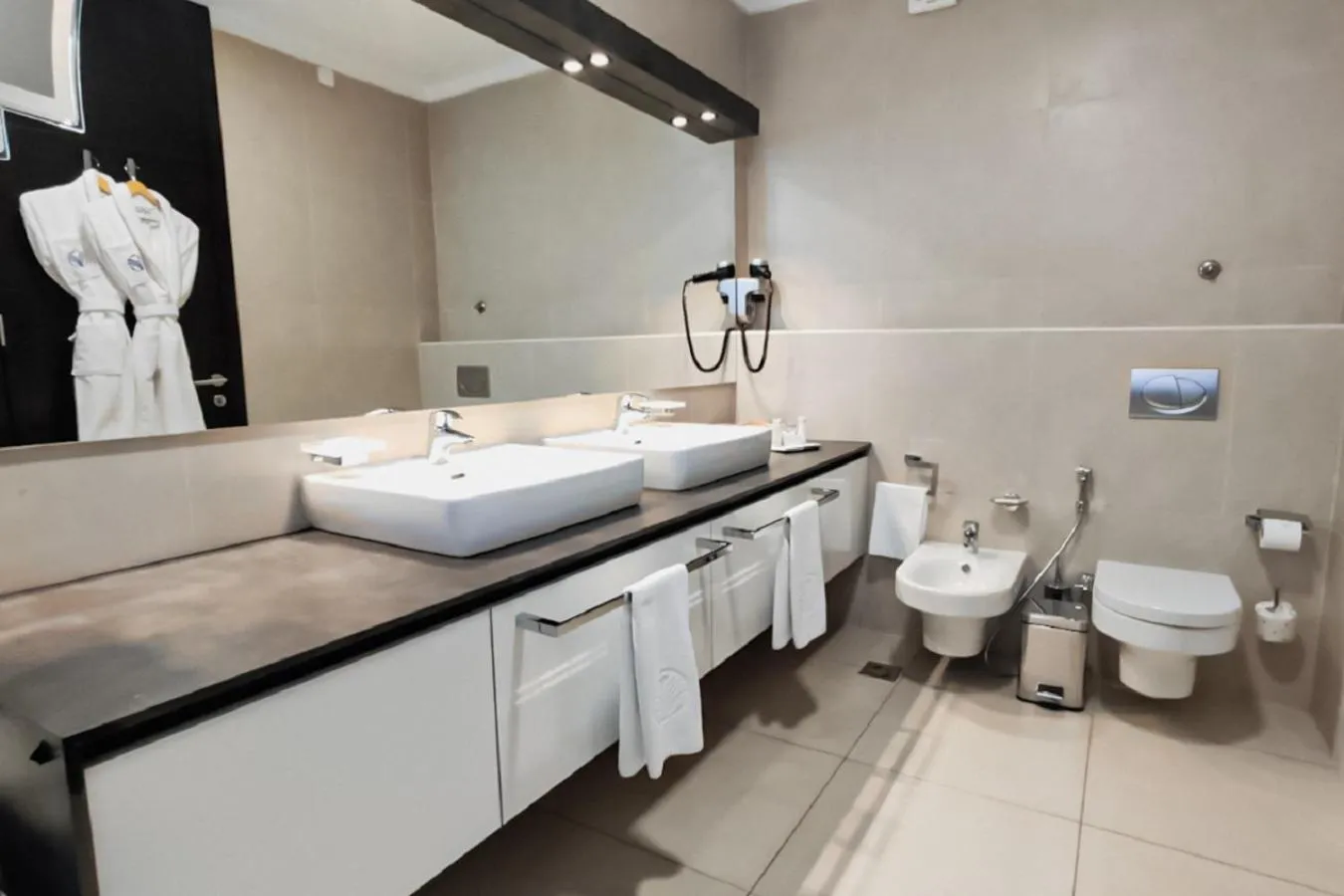 Bathroom in Bosmal Arjaan by Rotana