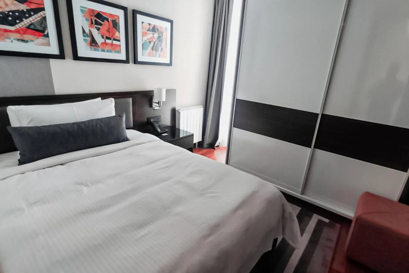 Bedroom, Bed in Bosmal Arjaan by Rotana