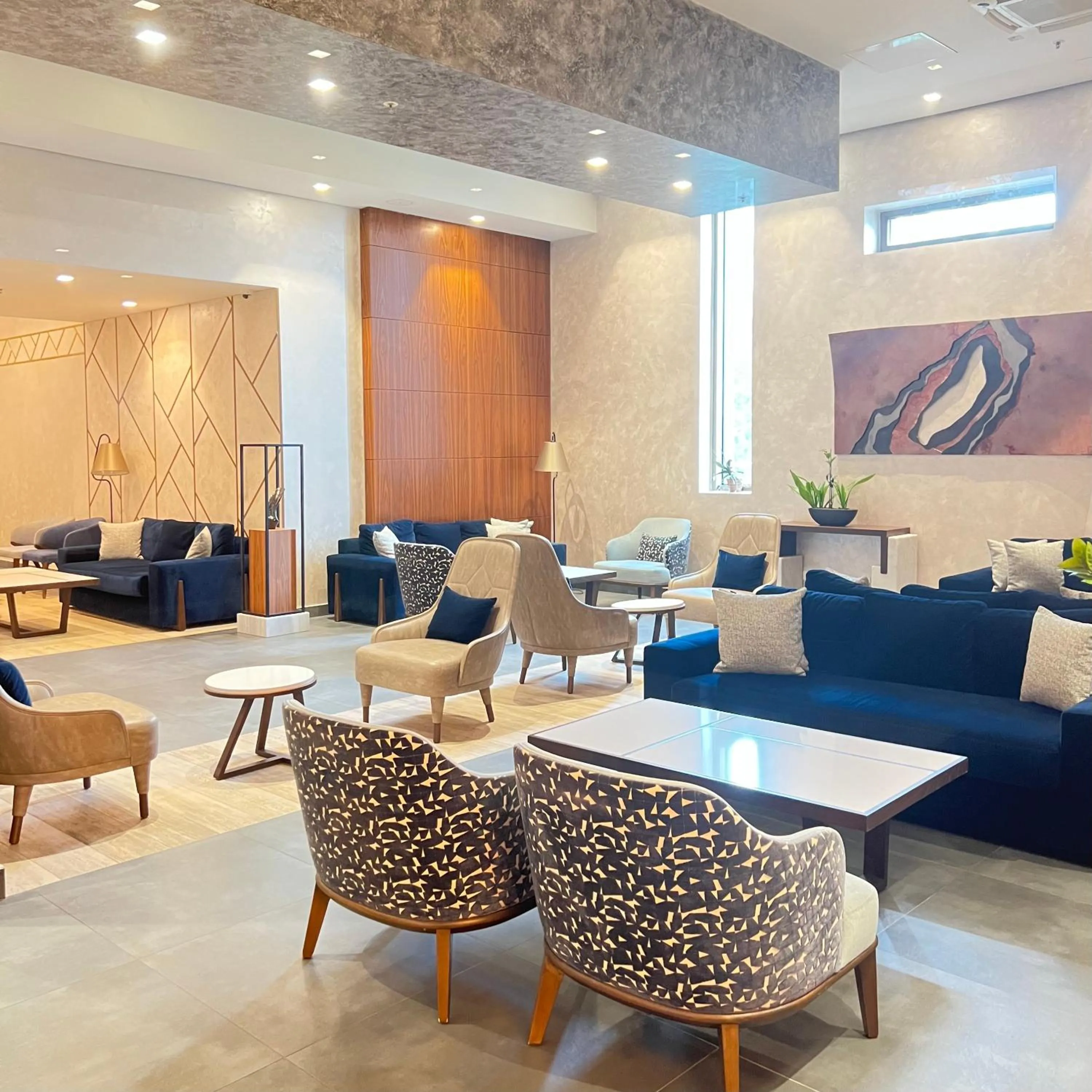 Lobby or reception in Bosmal Arjaan by Rotana