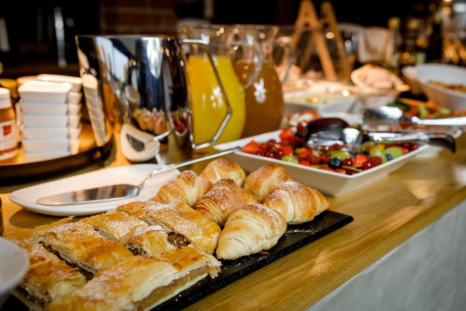 Breakfast in VILLA BRICOLA - Boutique Apartments