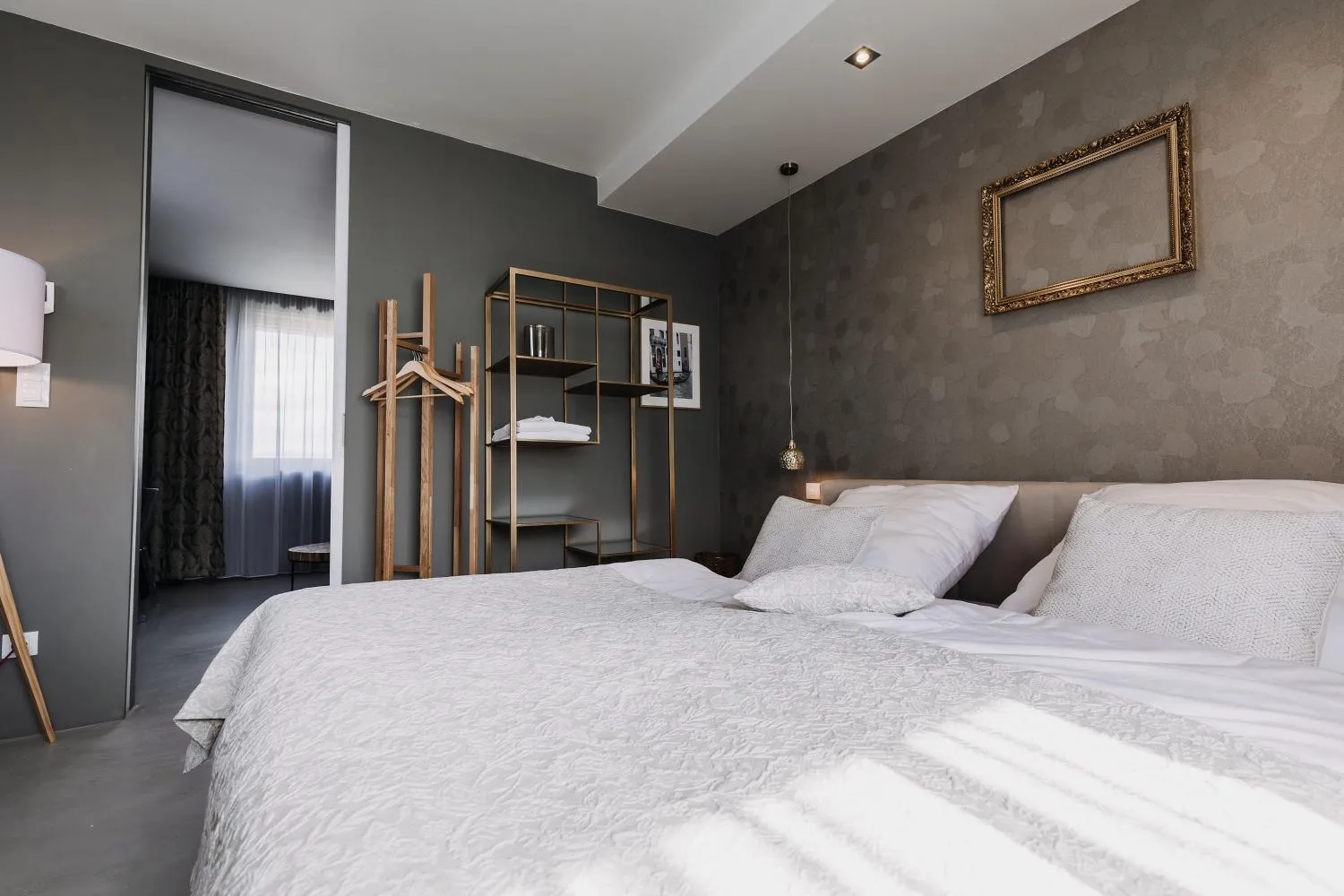 Bedroom, Bed in VILLA BRICOLA - Boutique Apartments