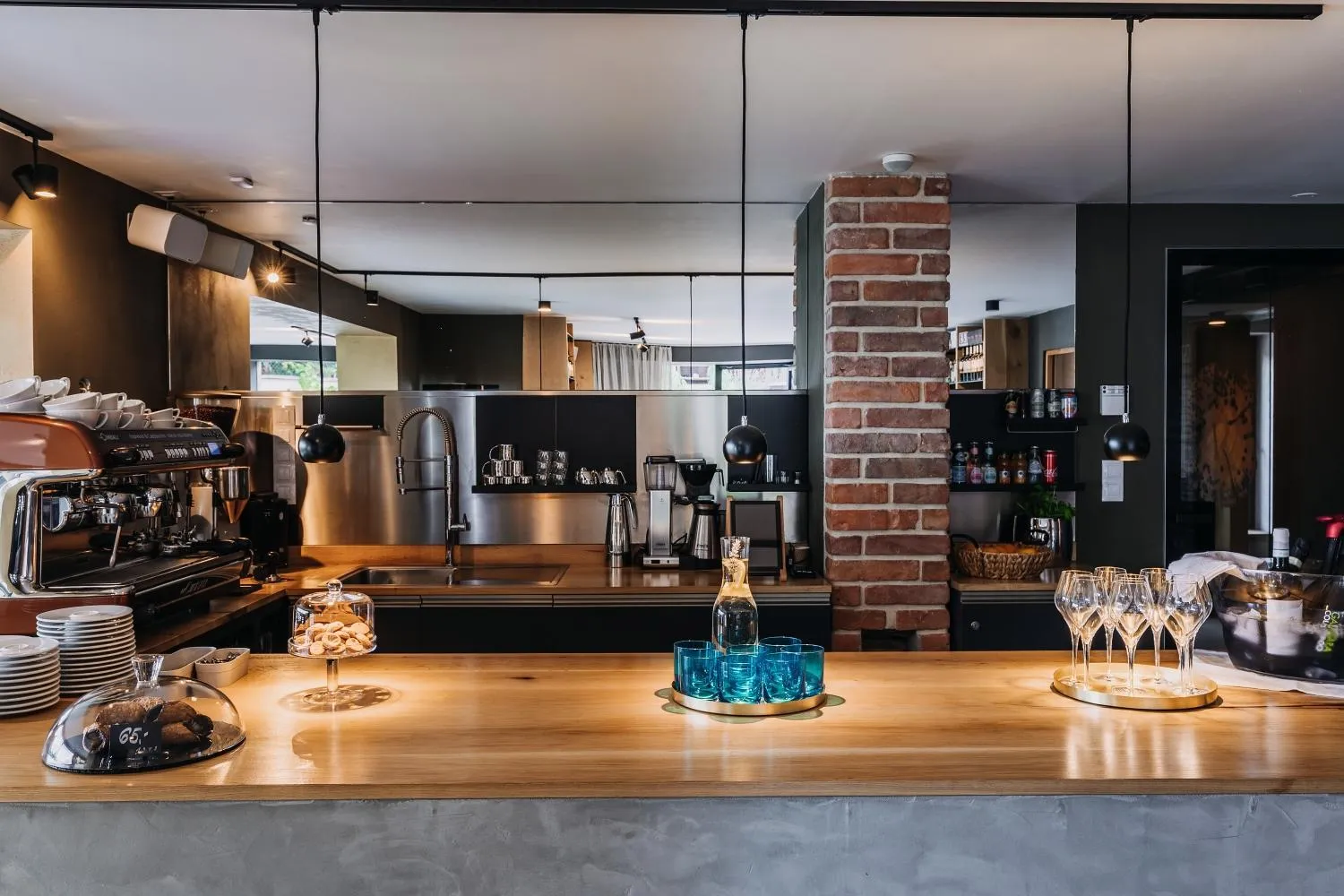 Lounge or bar in VILLA BRICOLA - Boutique Apartments