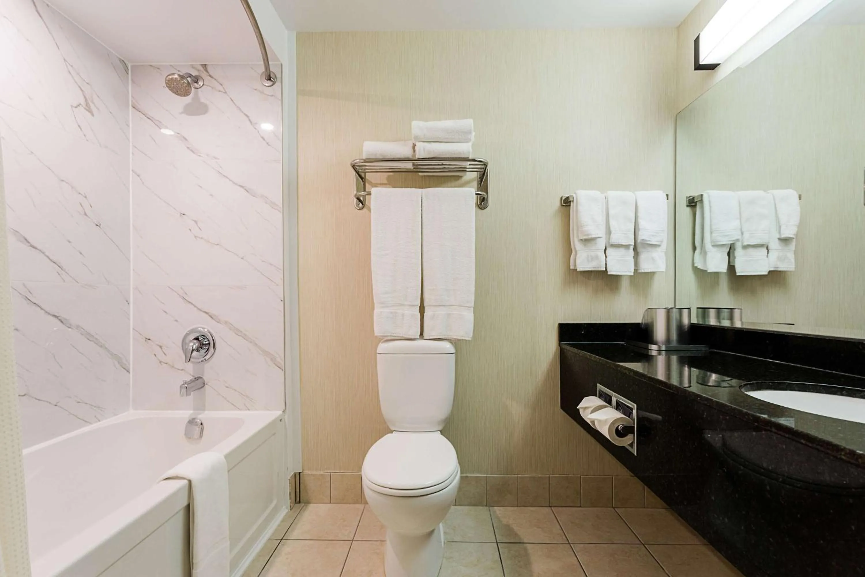 Bathroom in Best Western Inn On The Bay