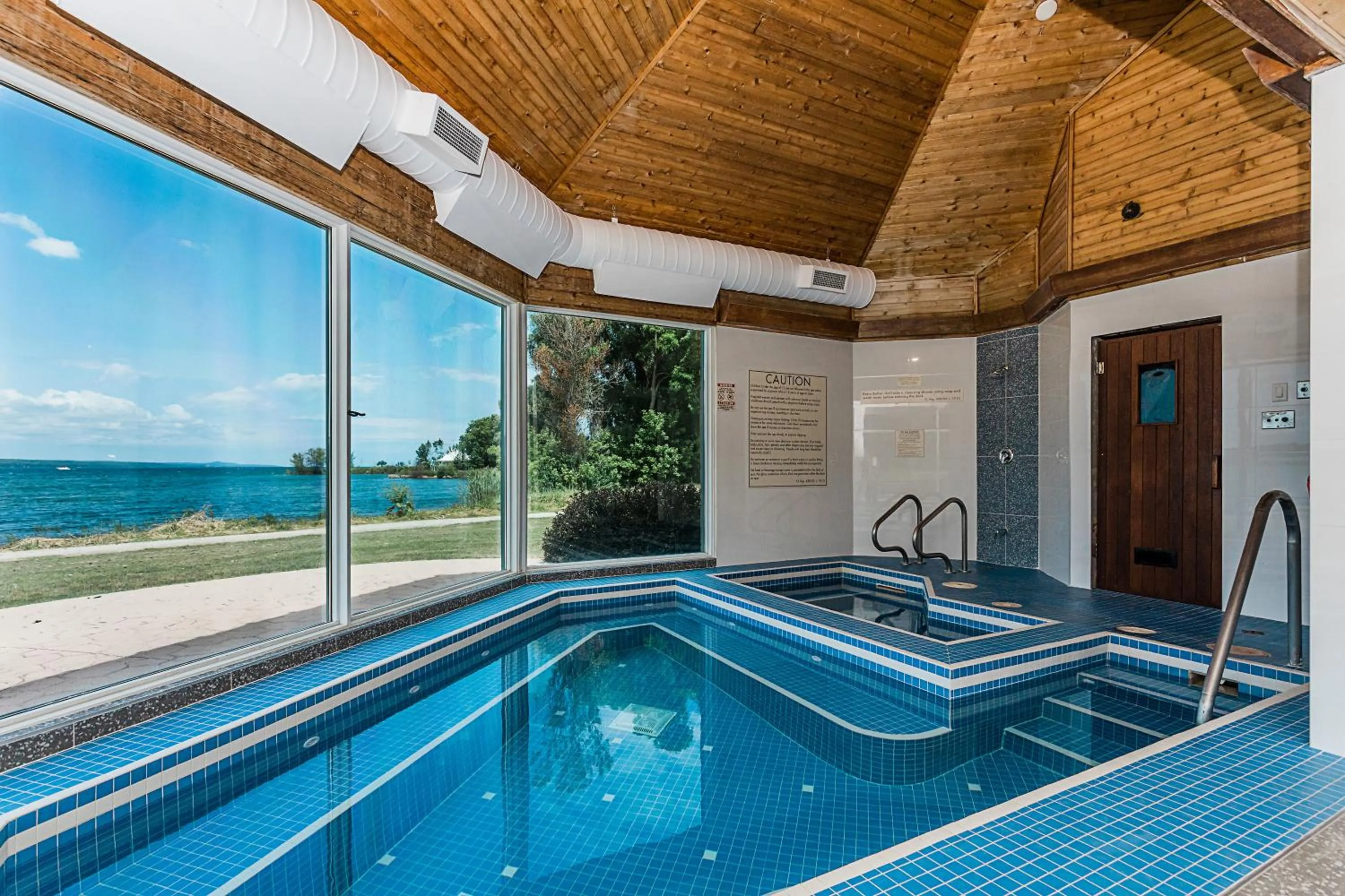 Pool view in Best Western Inn On The Bay