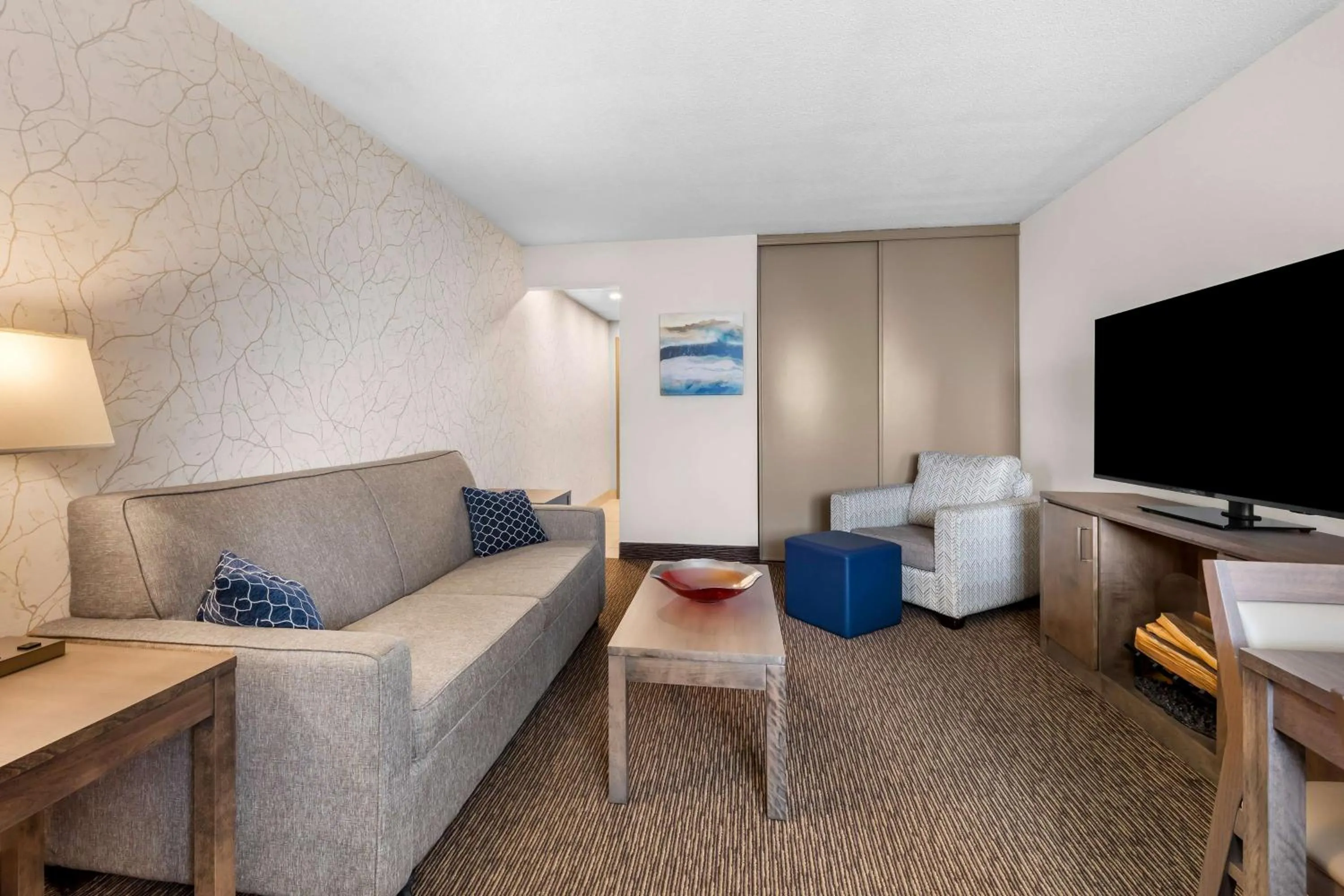 Bedroom, Bed in Best Western Halton Hills