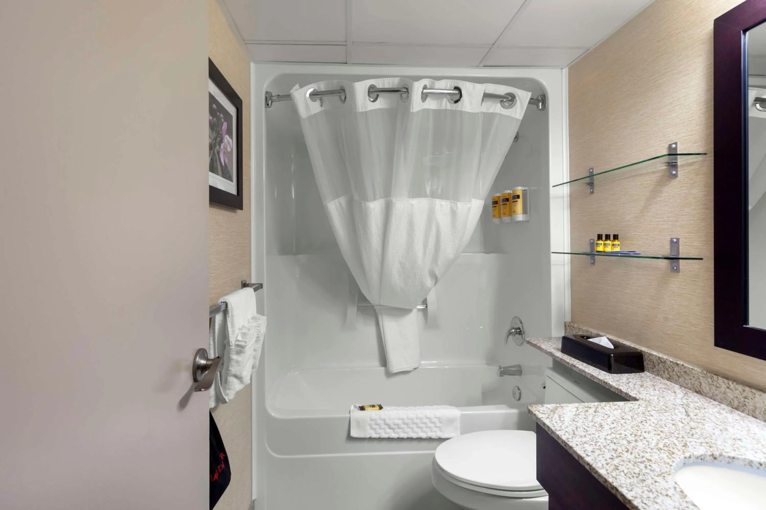 Bathroom in Best Western PLUS City Centre Inn