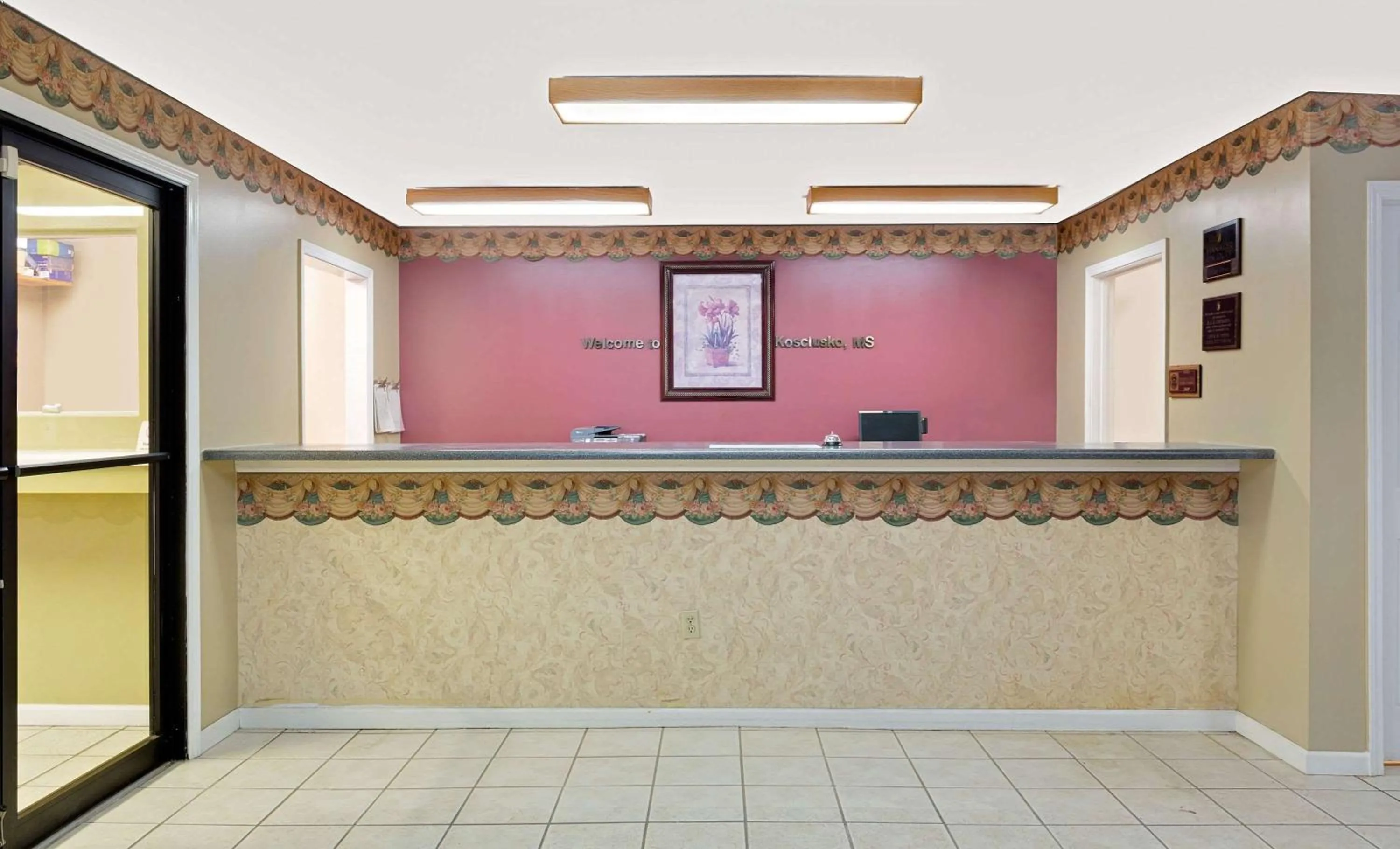 Lobby or reception in Super 8 by Wyndham Kosciusko