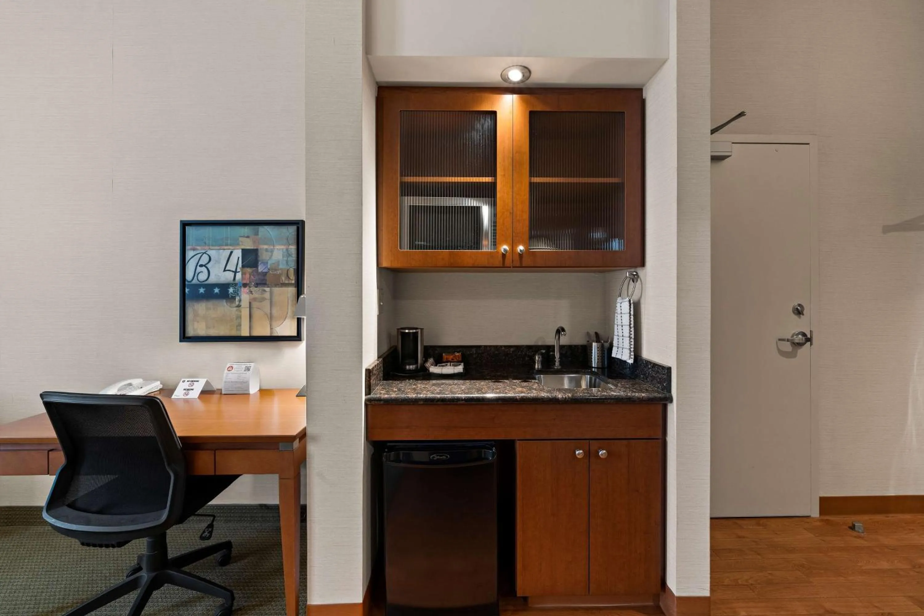 Bedroom in Best Western Plus Orangeville Inn & Suites