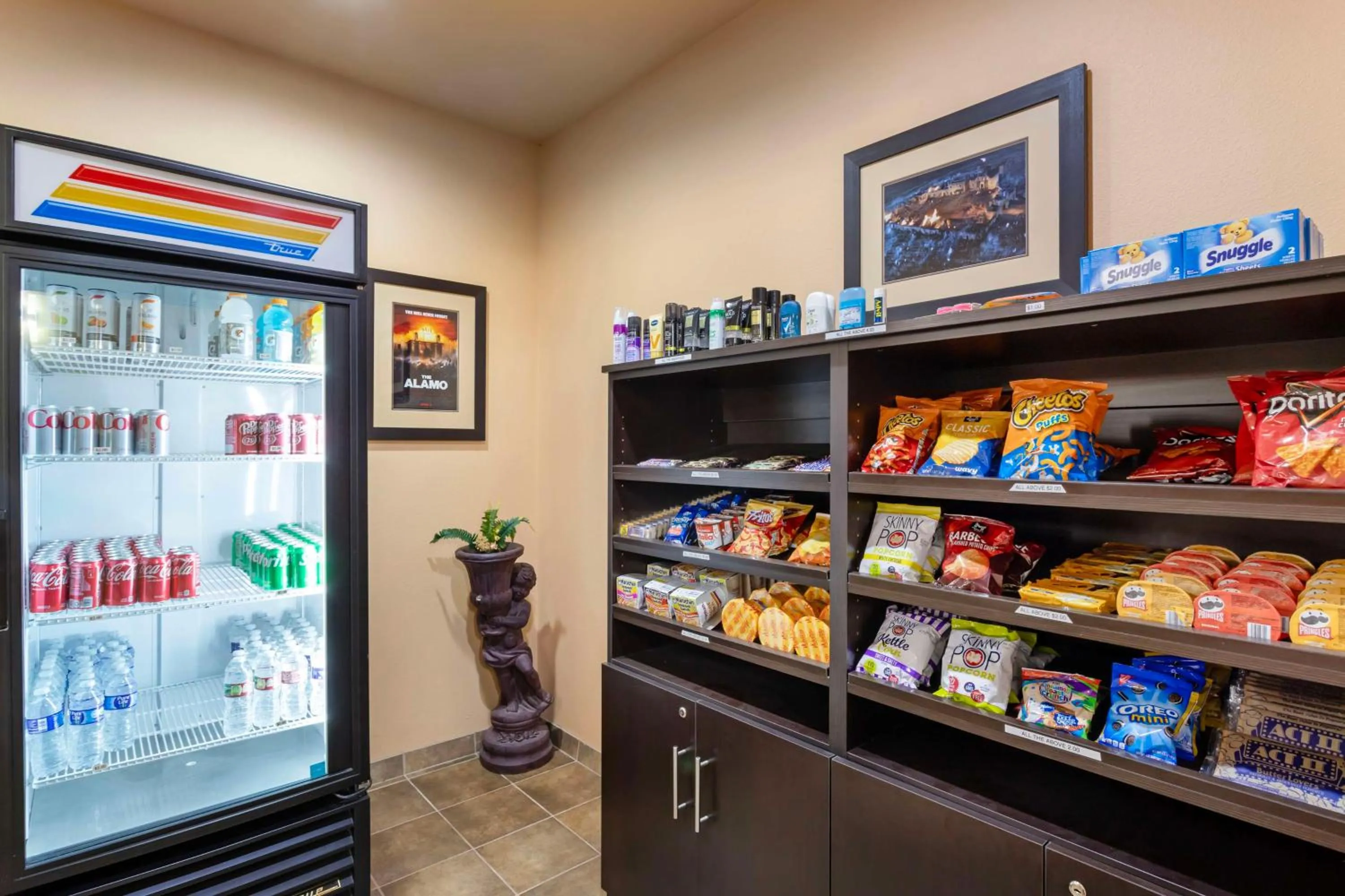 Property building in Best Western Plus Goliad Inn & Suites