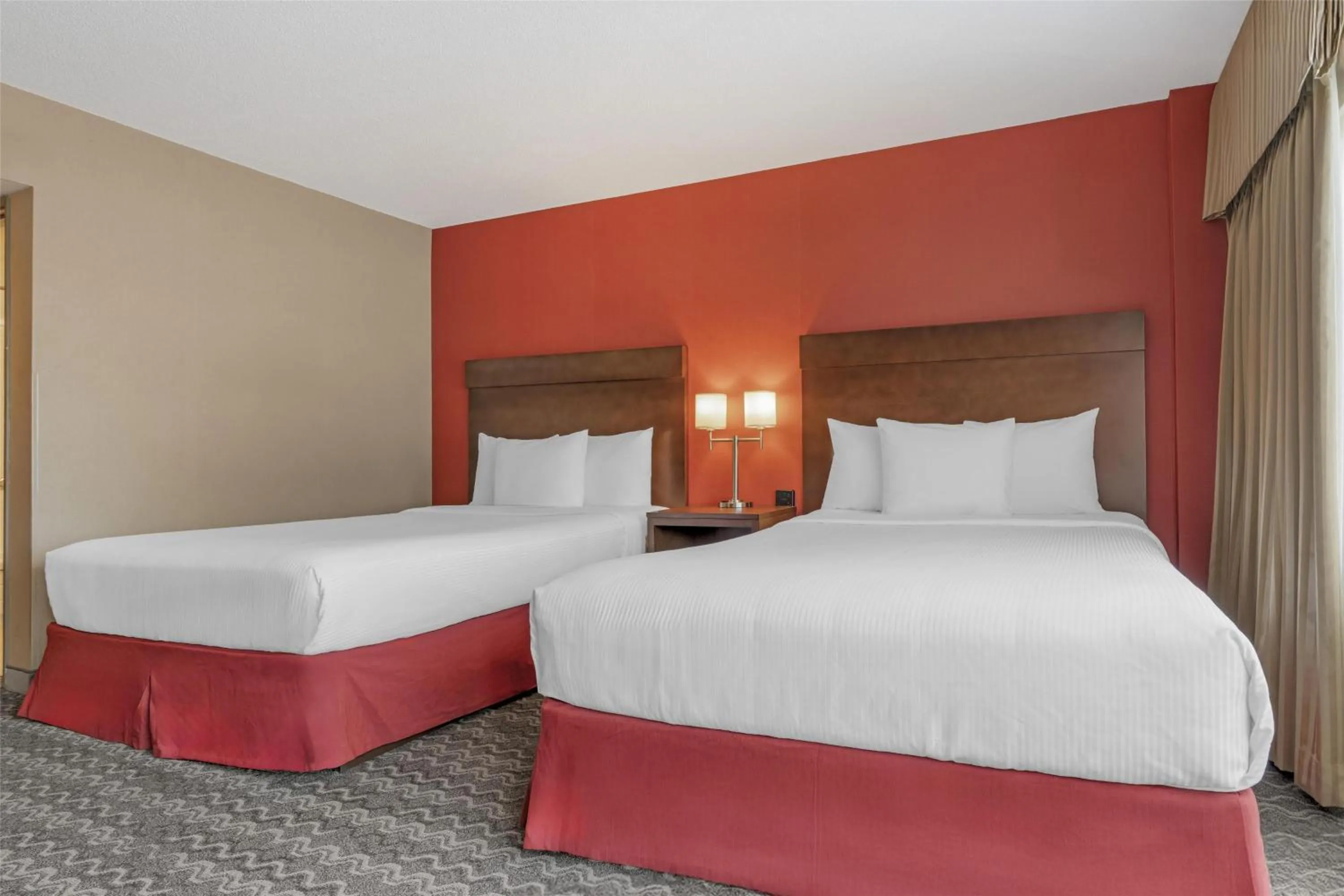 Bedroom, Bed in Best Western Terrace Inn