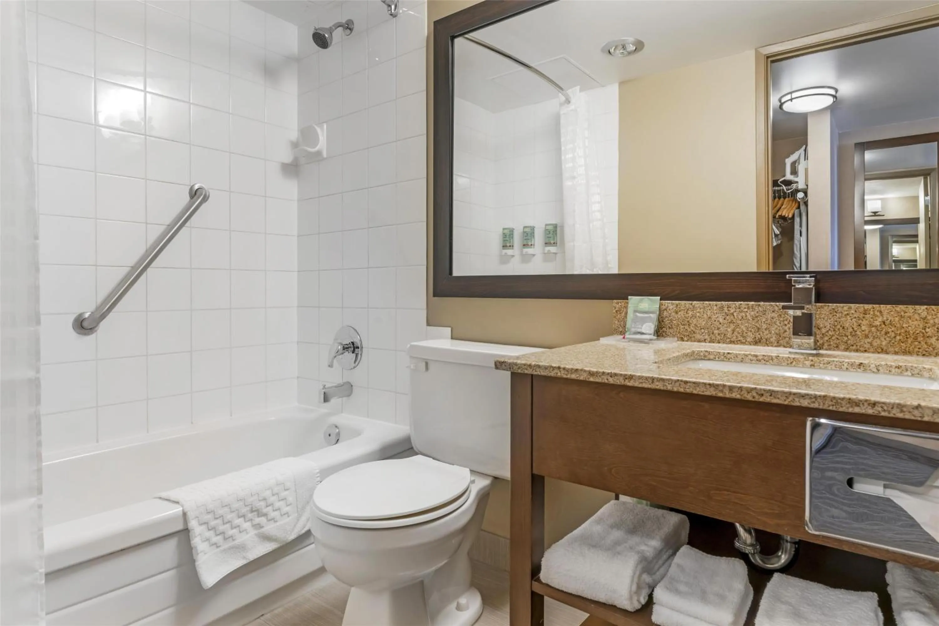 Bathroom in Best Western Terrace Inn