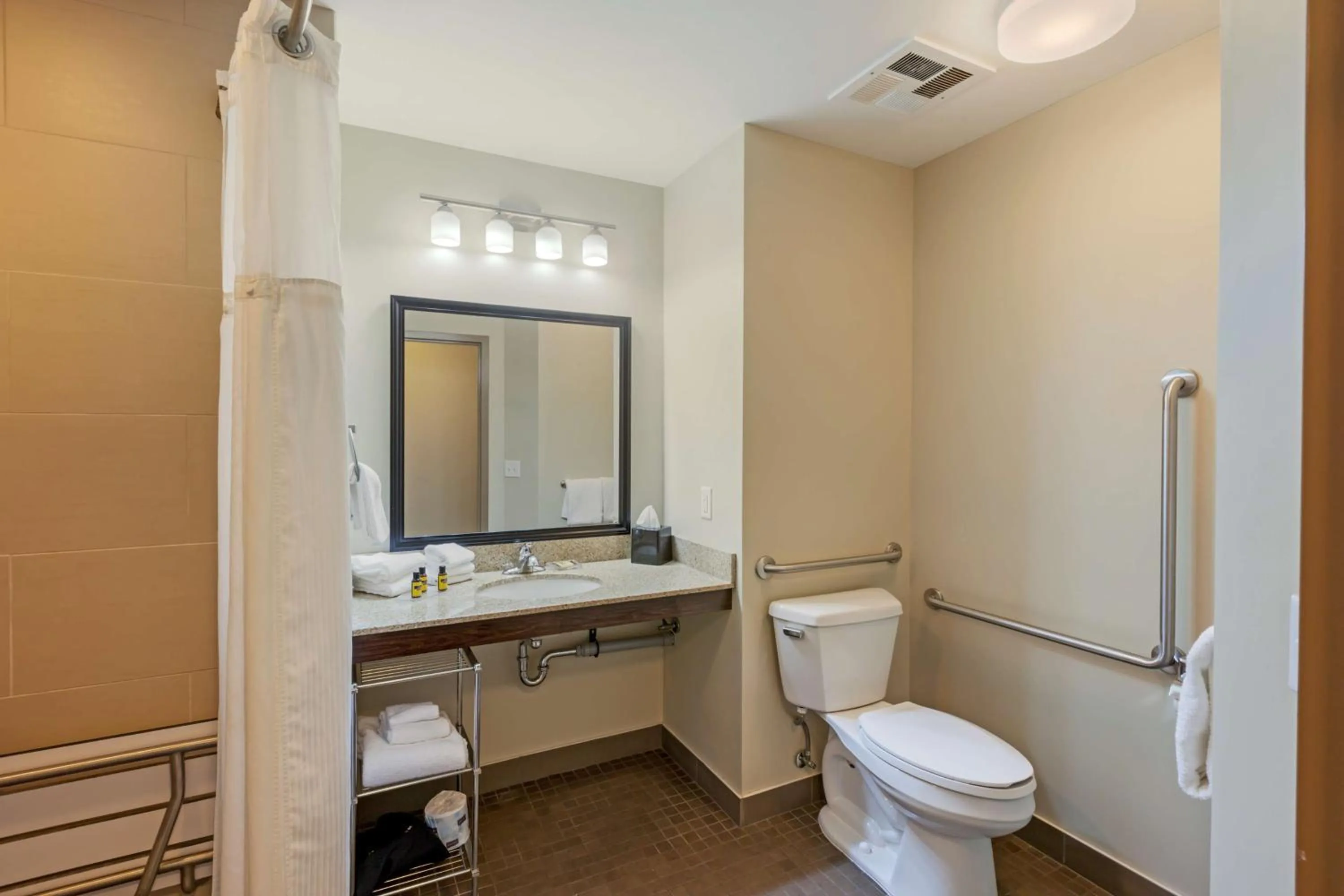 Bathroom in Best Western Plus Walkerton Hotel & Conference Centre
