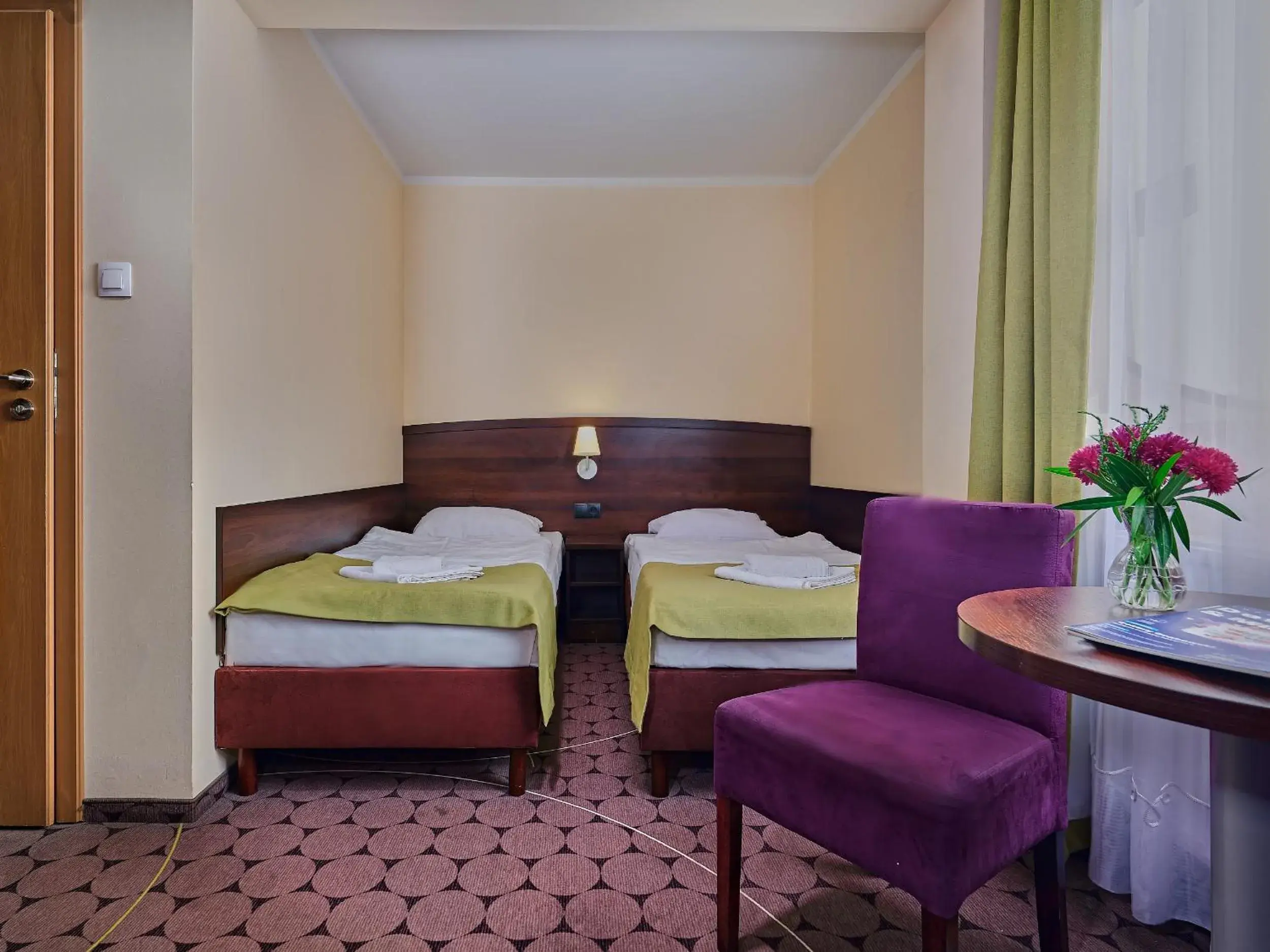 Twin Room in Aparthotel Lumen Twin Room in Aparthotel Lumen