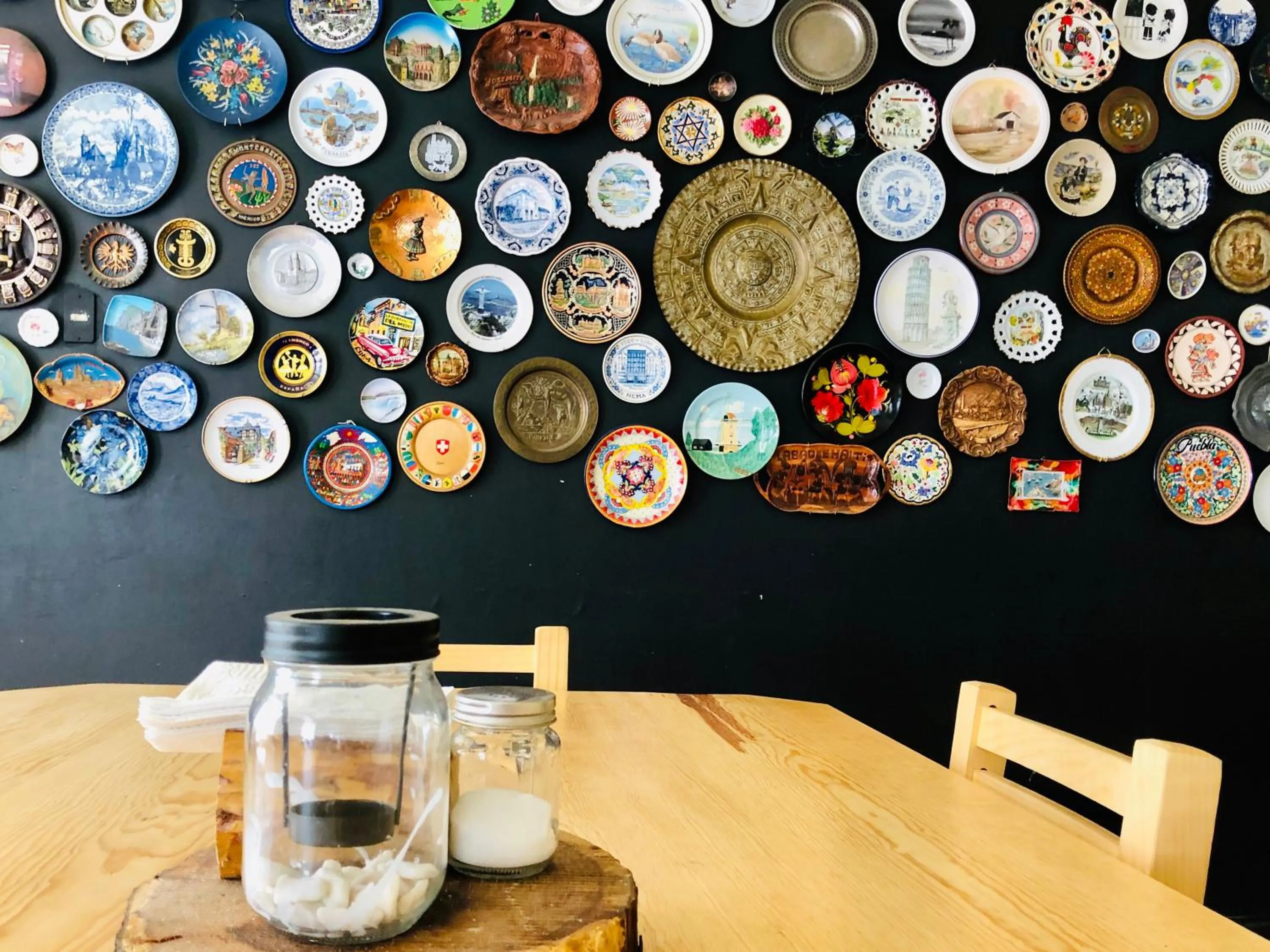 Dining area in Hostal Kuira Bá by Rotamundos