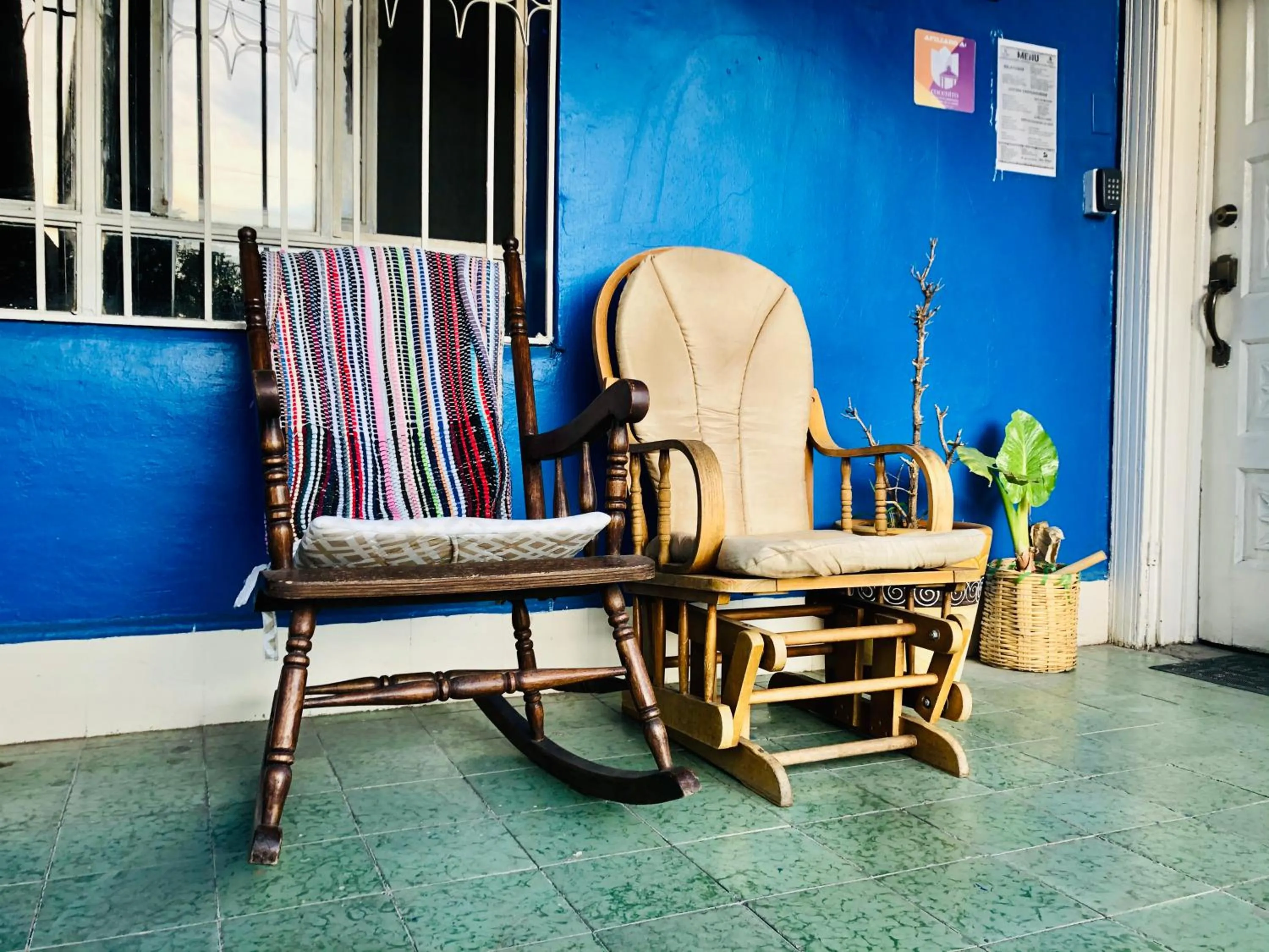 Seating area in Hostal Kuira Bá by Rotamundos