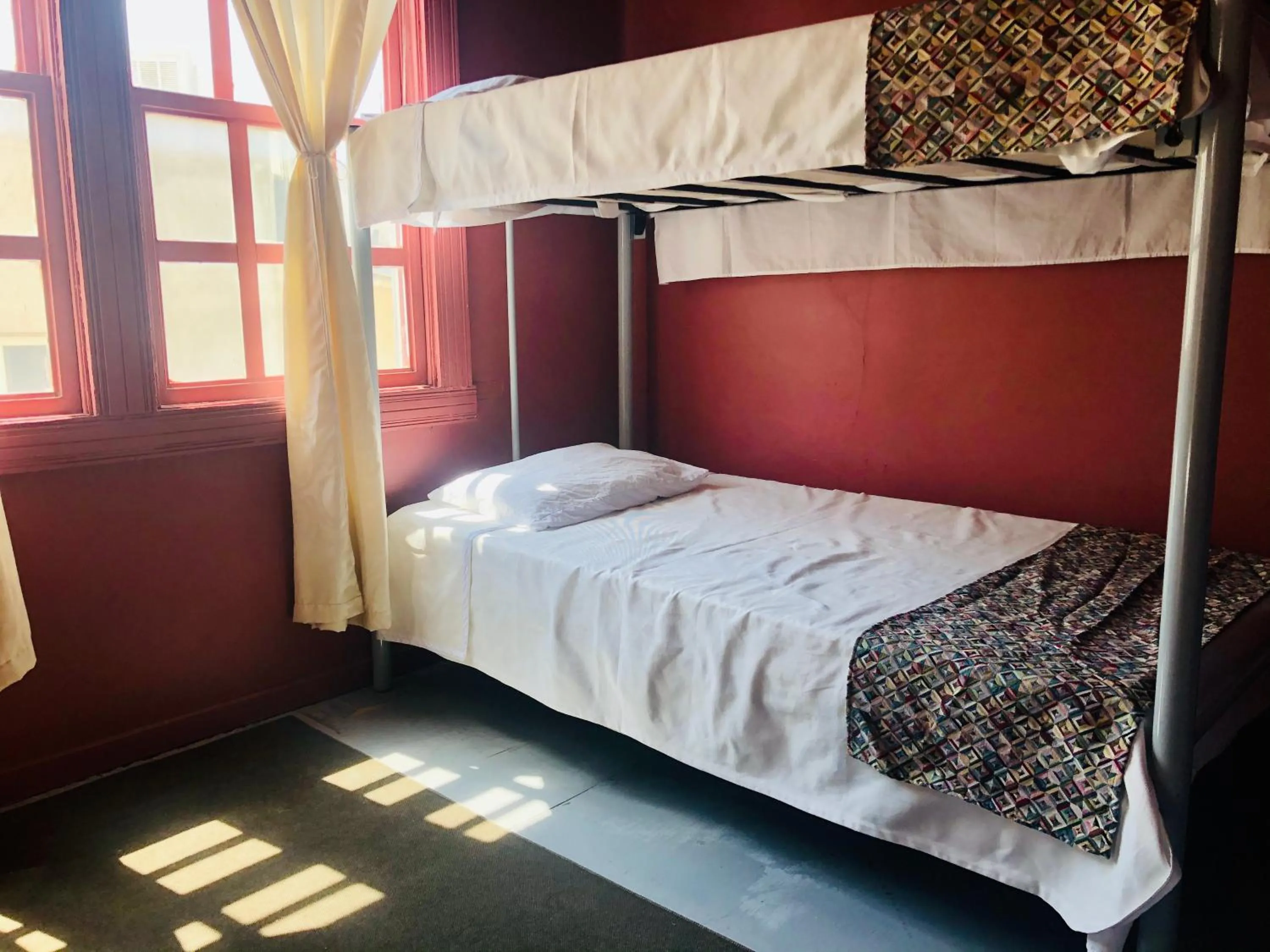 bunk bed in Hostal Kuira Bá by Rotamundos