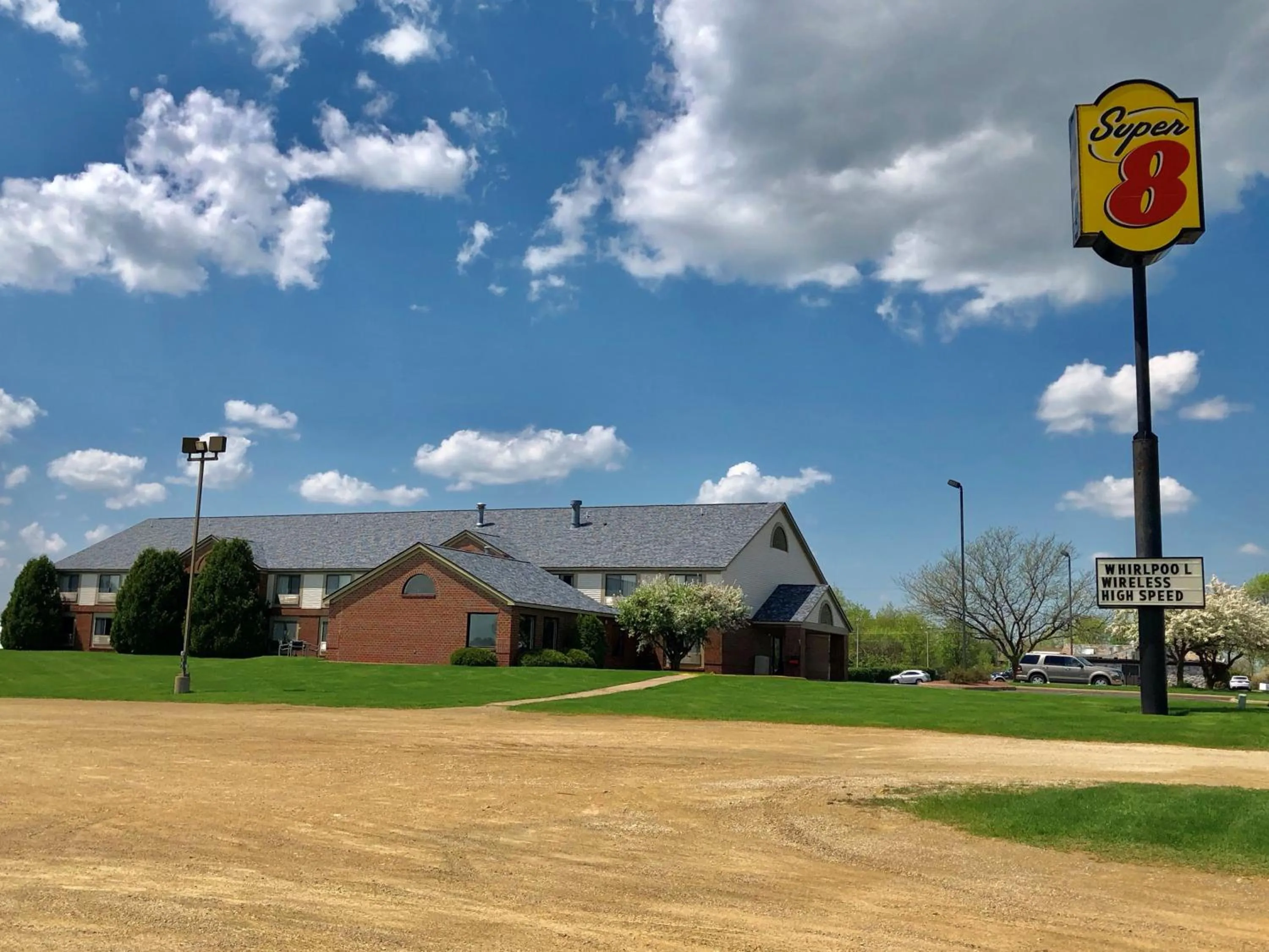 Street view in Super 8 by Wyndham Dodgeville