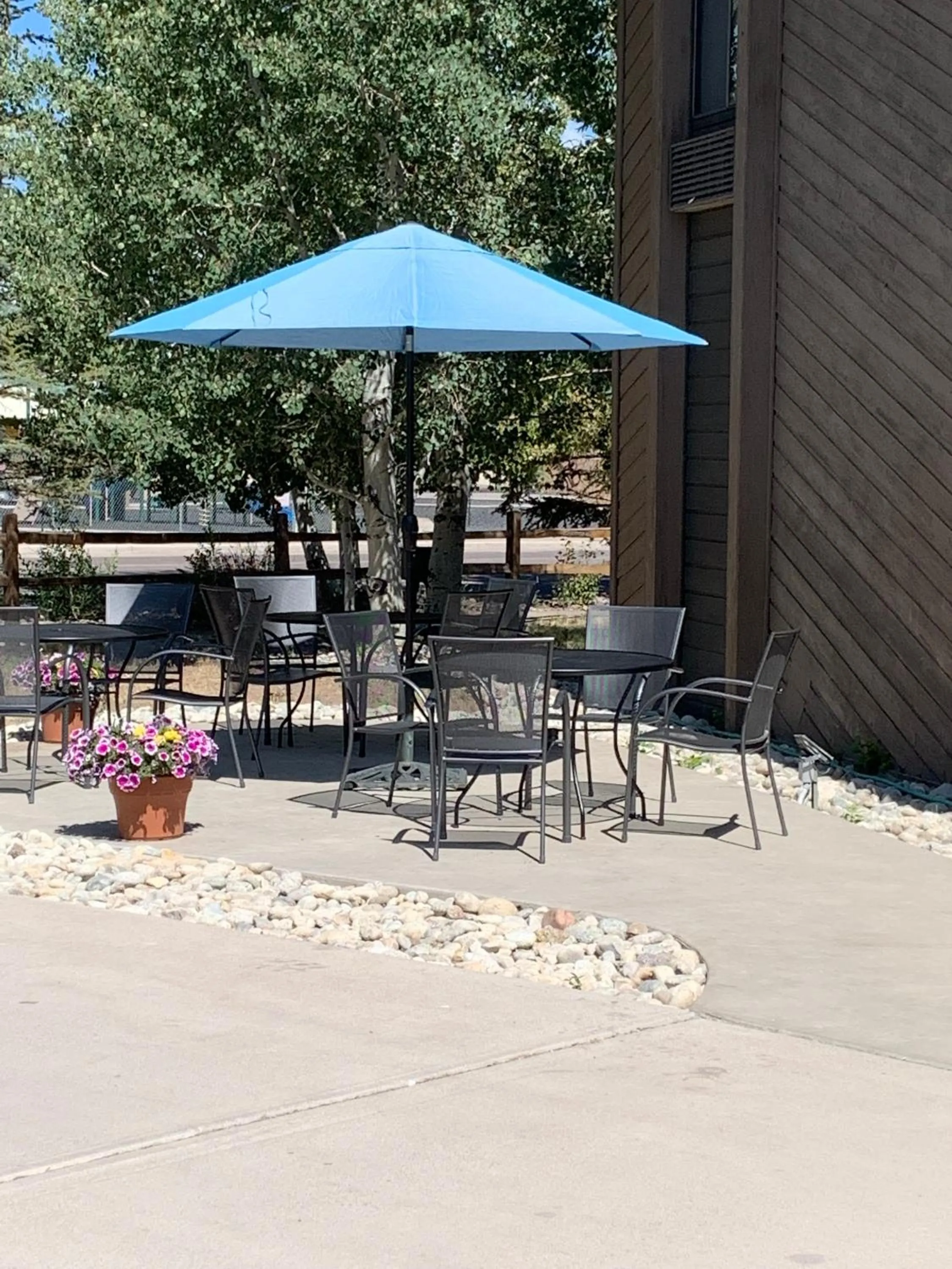 Patio in Sandhill Inn & Suites