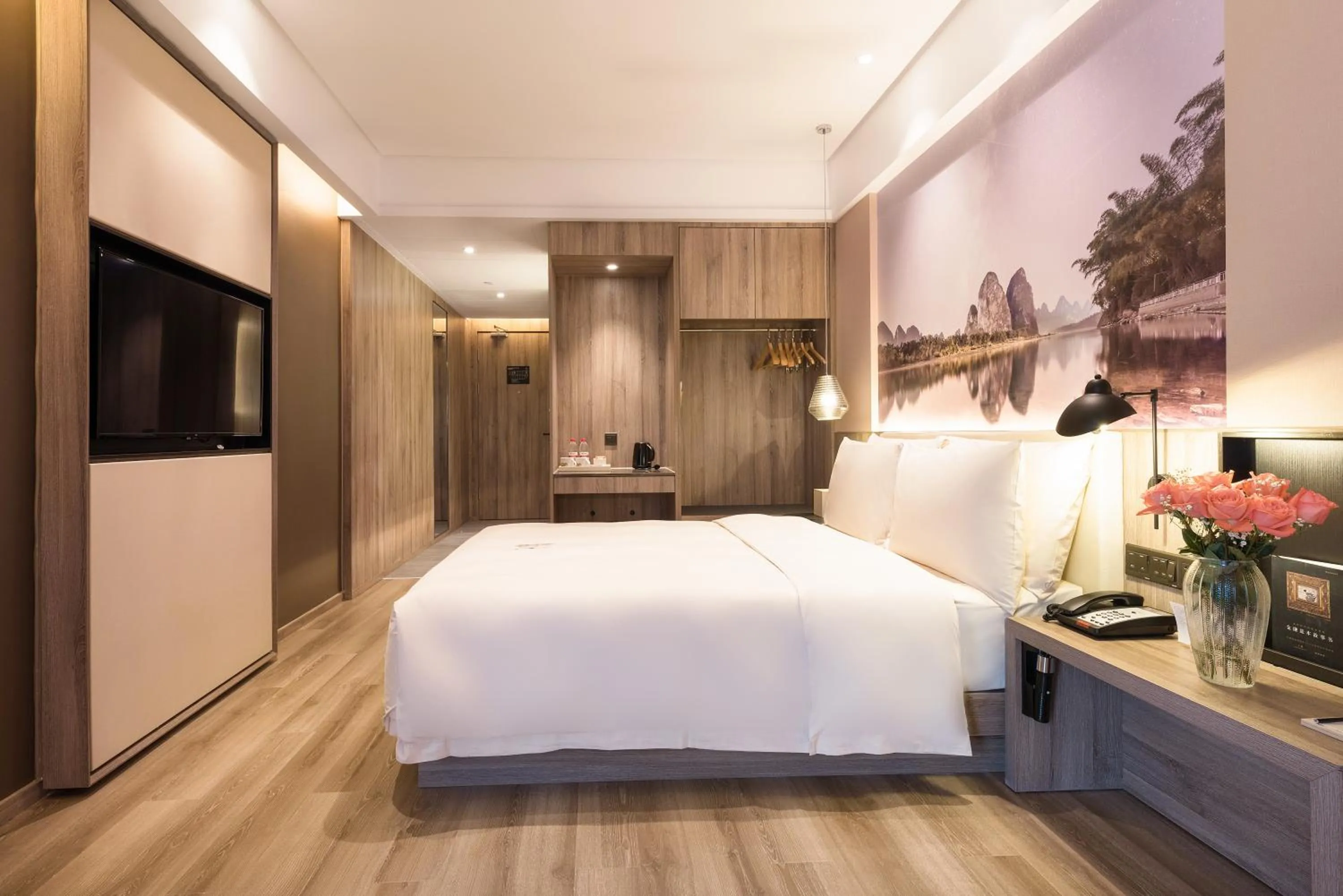 Bed in Atour Hotel Guilin North Railway Station