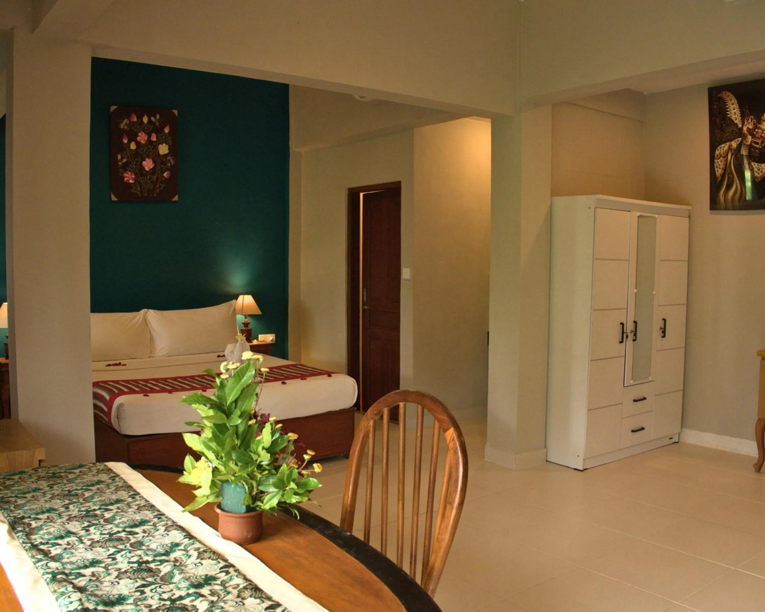 Property building in Menzel Ubud