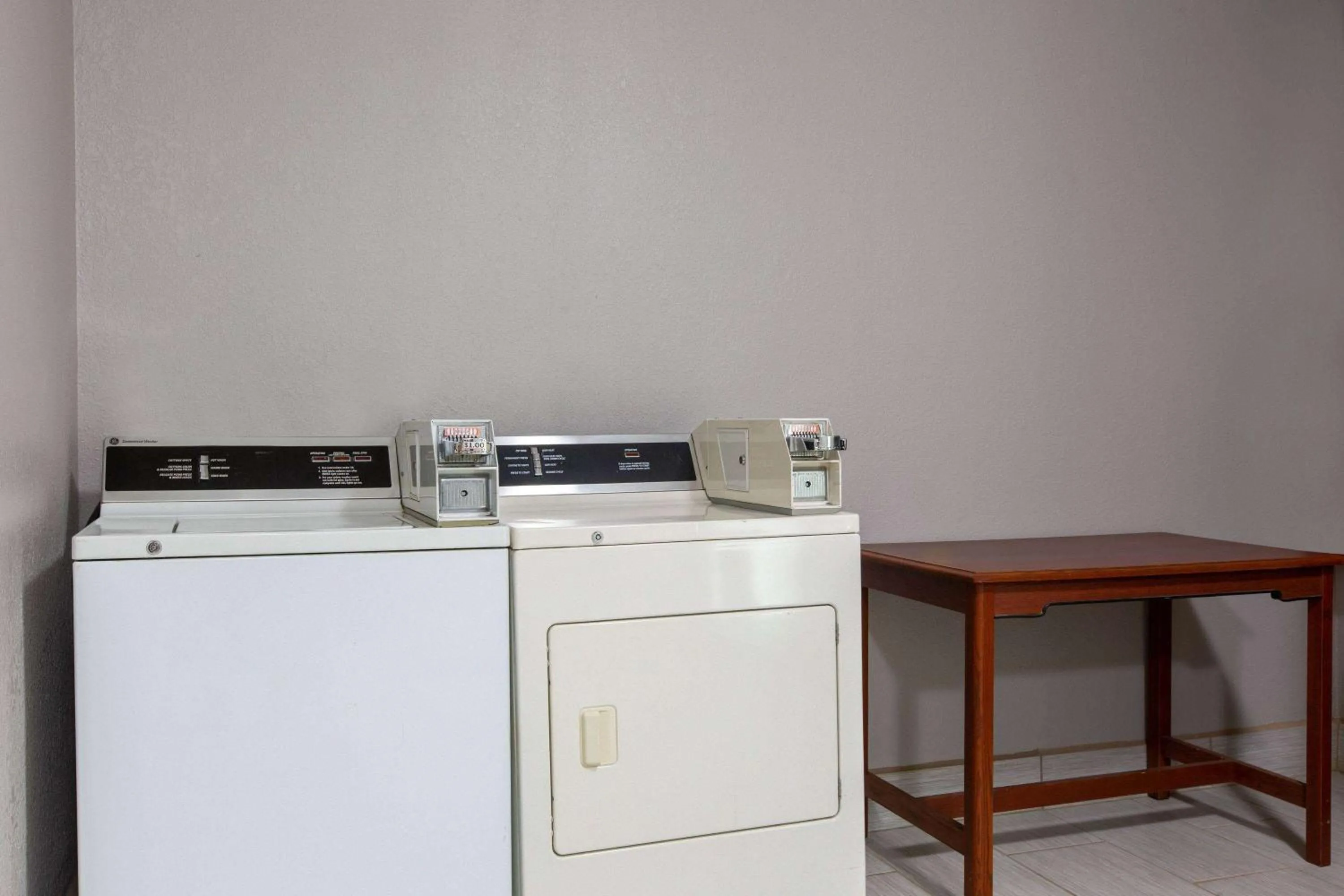 On site in Super 8 by Wyndham Ottawa